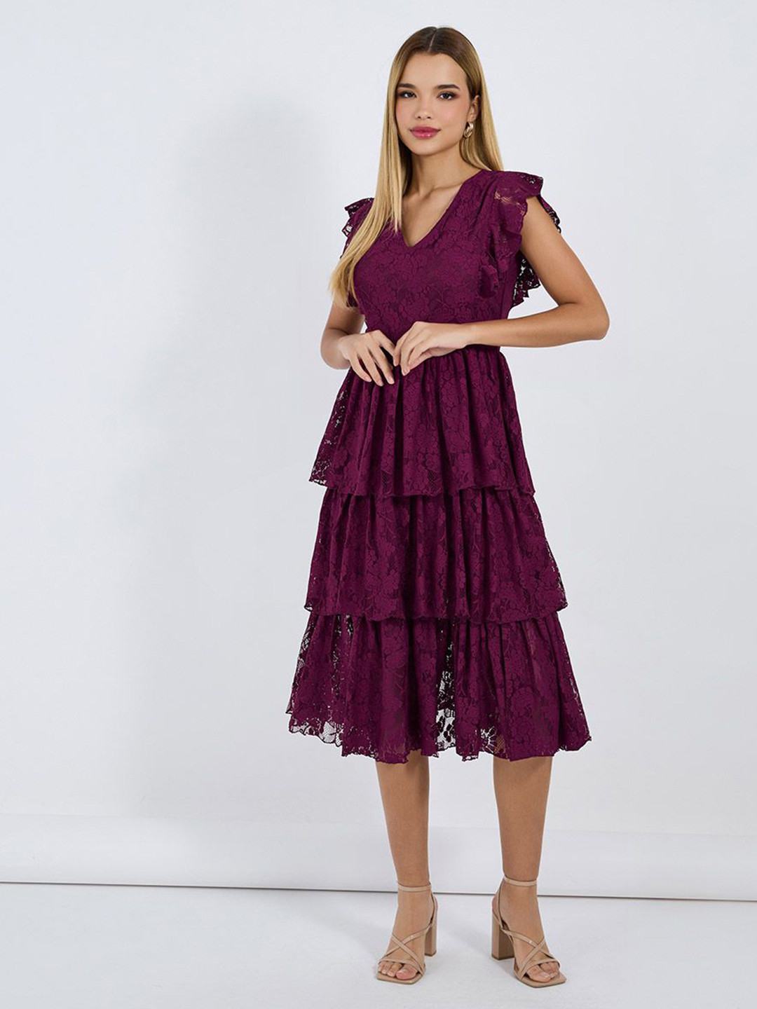 Styli Women V-Neck Ruffle Sleeves Tiered Midi Dress