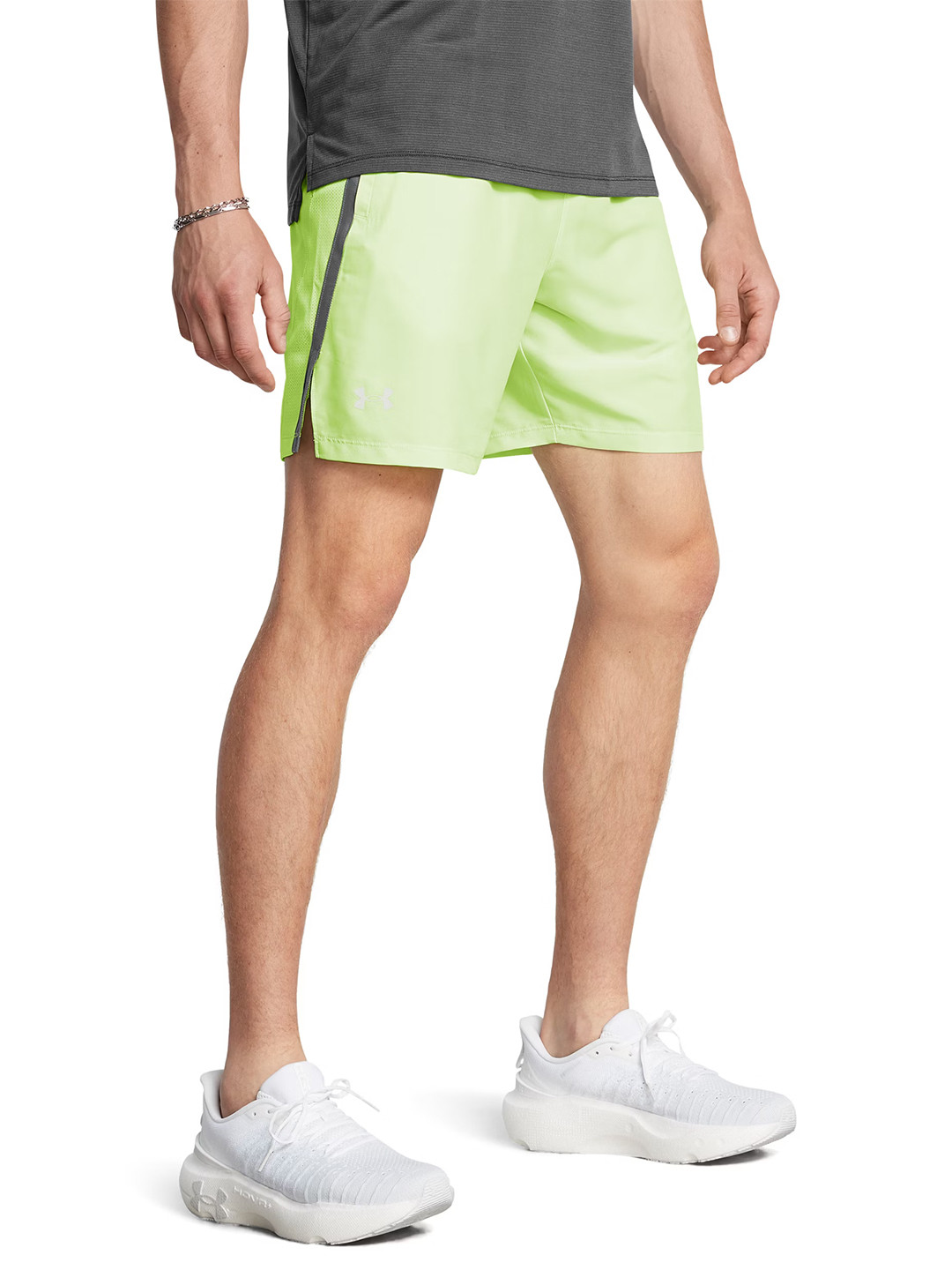 UNDER ARMOUR Men Mid-Rise Moisture-Wicking Slim Fit Launch Running Shorts