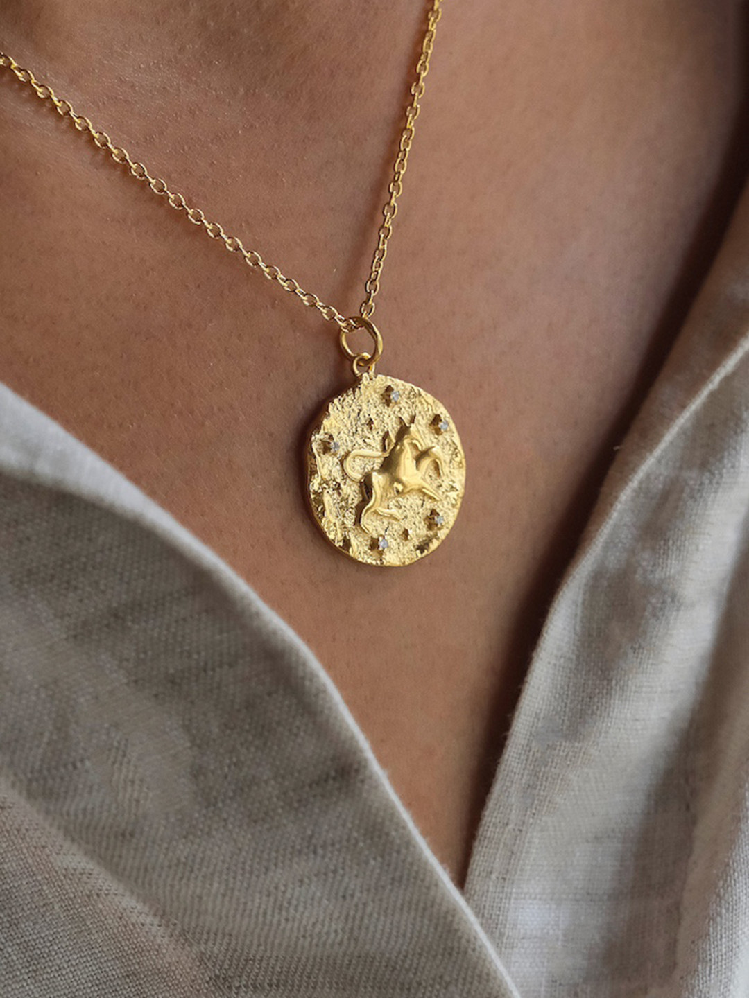 Anushka Jain Jewellery 925 Sterling Silver Gold-Plated CZ Studded Taurus Pendant Chain