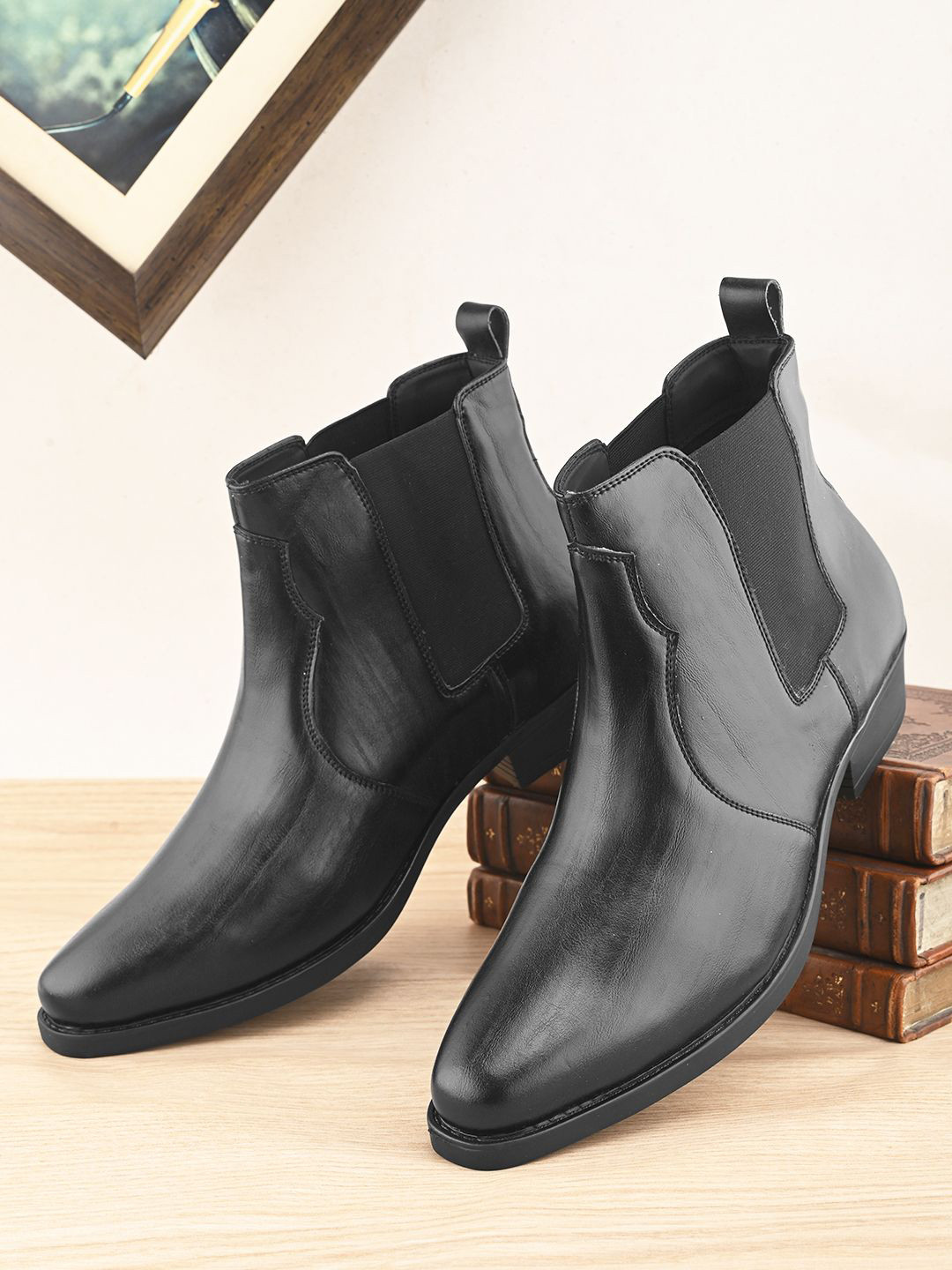 The Roadster Lifestyle Co Men Hiking Trekking Chelsea Boots