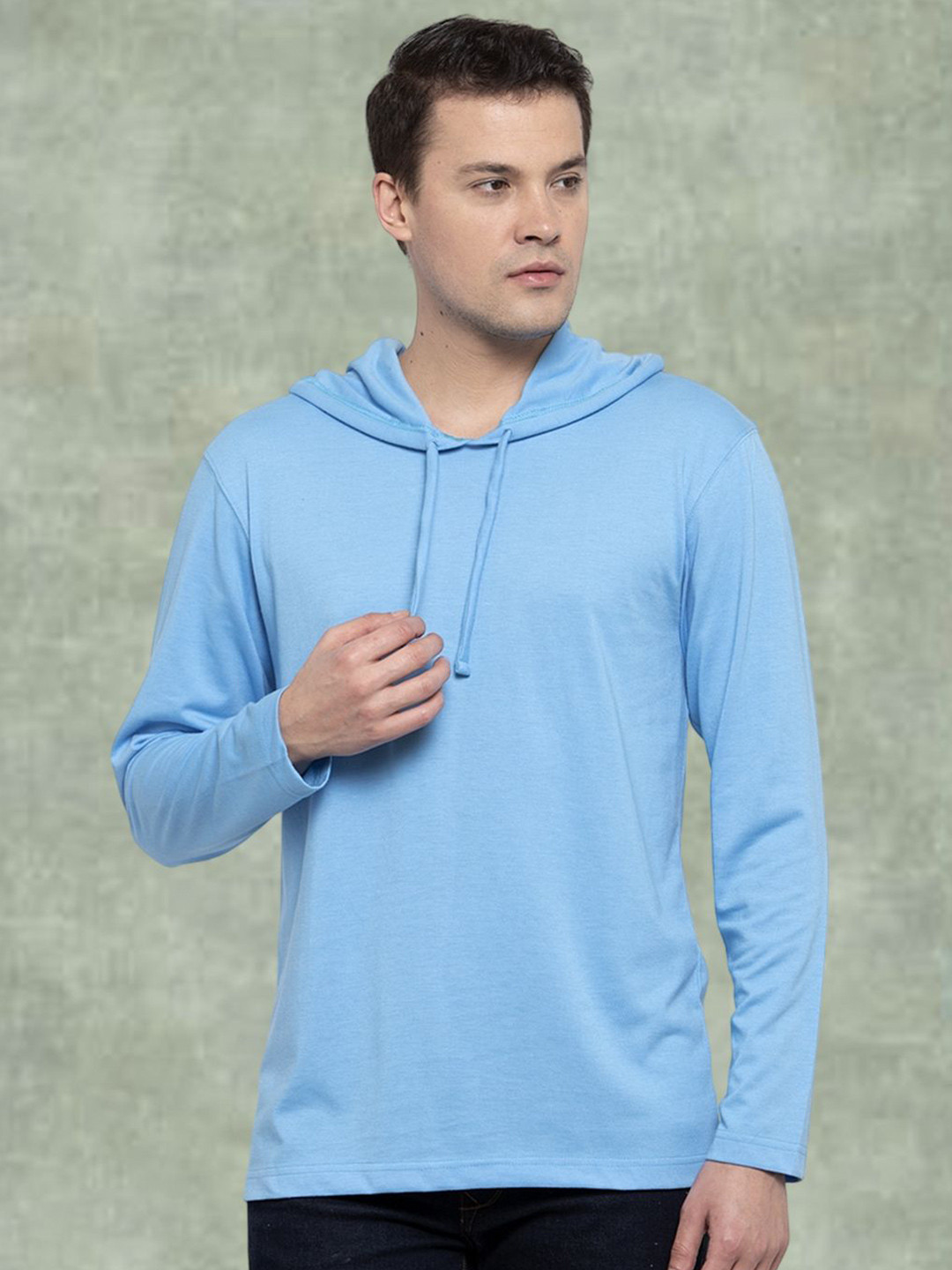 Friskers Men Turquoise Blue Cotton Solid Hoodie T-shirt