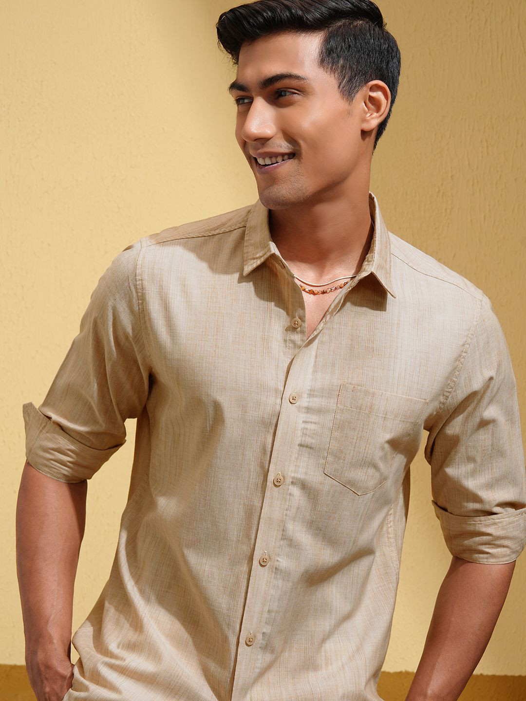LOCOMOTIVE Premium Men Beige Ombre Effect Stripped Regular Fit Shirt