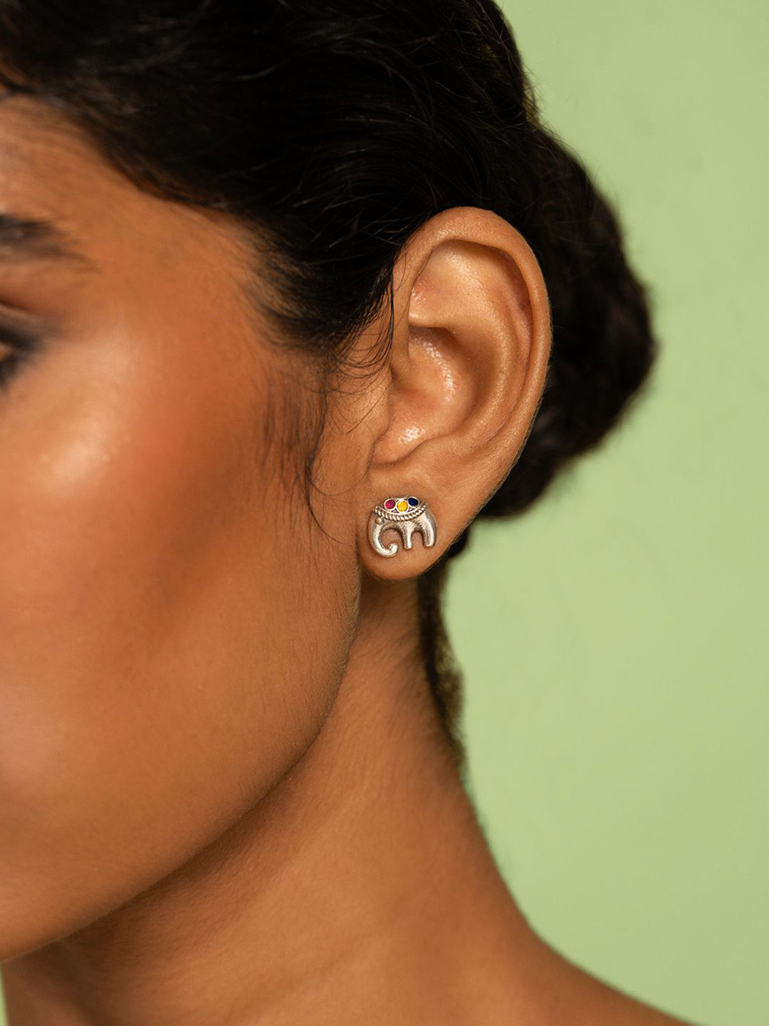 SHAYA 925 Sterling Silver Contemporary Studs