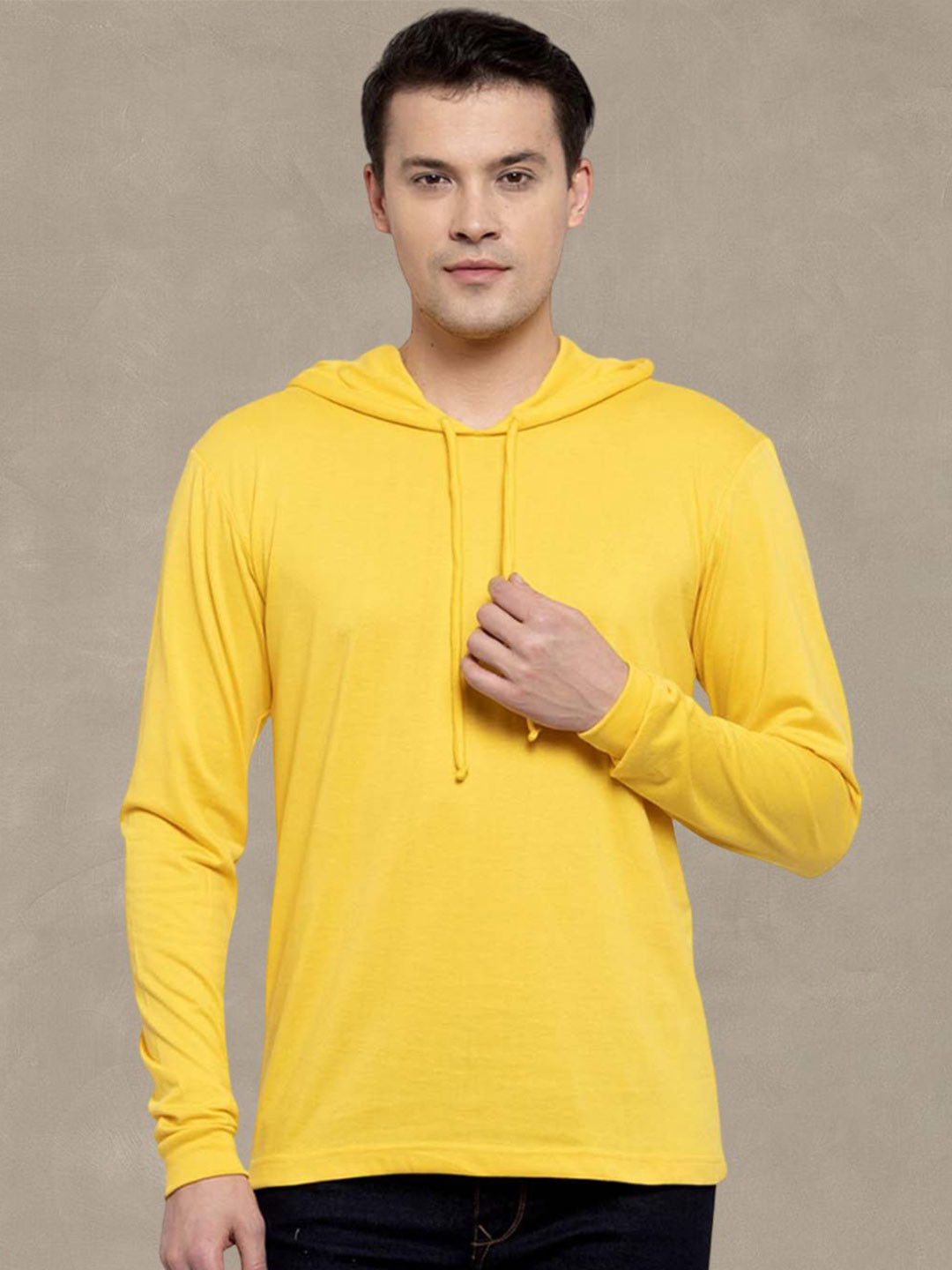 Friskers Men Yellow Cotton Solid Hoodie T-shirt