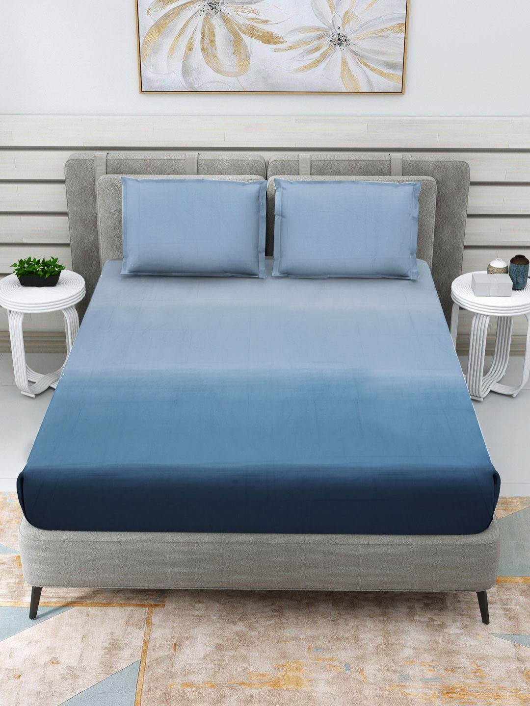 Myntra Elegant Homes Blue Colorblock Cotton 250 TC Double Bedsheet with 2 Pillow Covers-108 x 108 inches