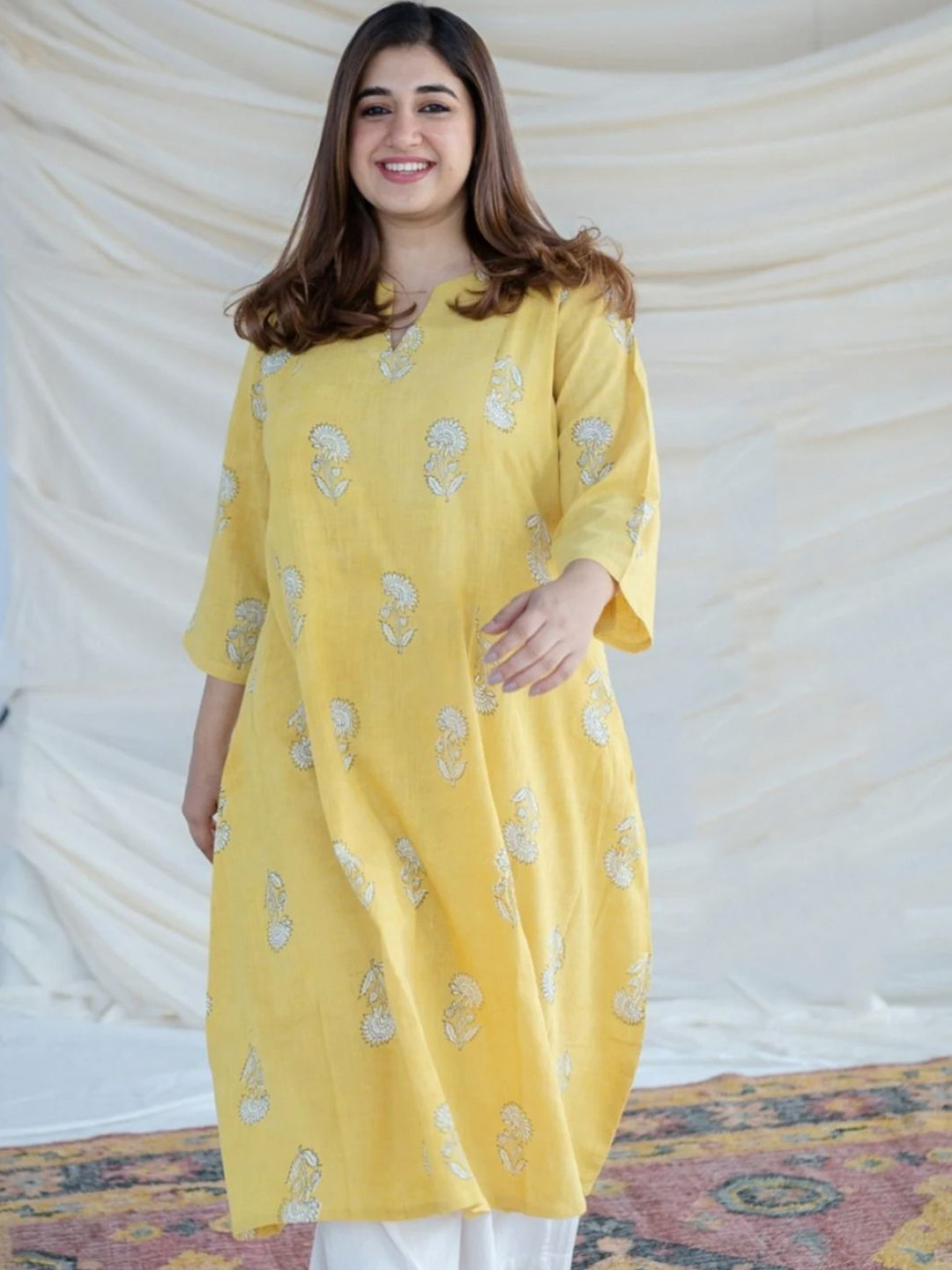 THE INDIAN ETHNIC CO Yellow Kali Dabu Slub Cotton Kurta