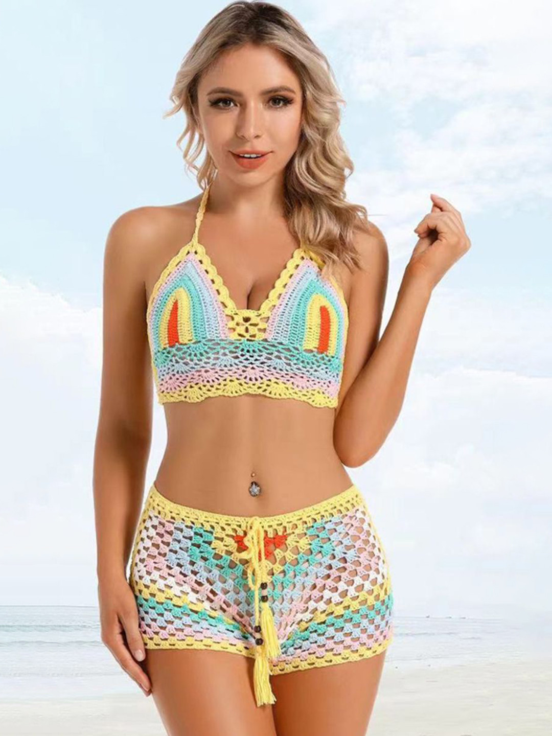 Plus Curvves Women Knitted Colourblocked Halter Neck Crochet Bikini Set