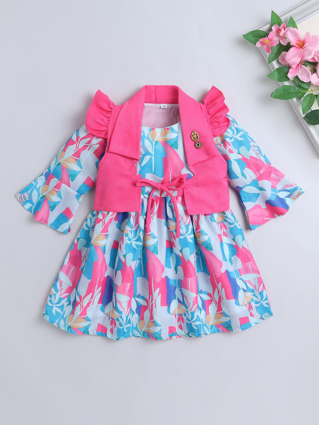 The Magic Wand Girls Floral Print Flared Sleeve Fit & Flare Dress
