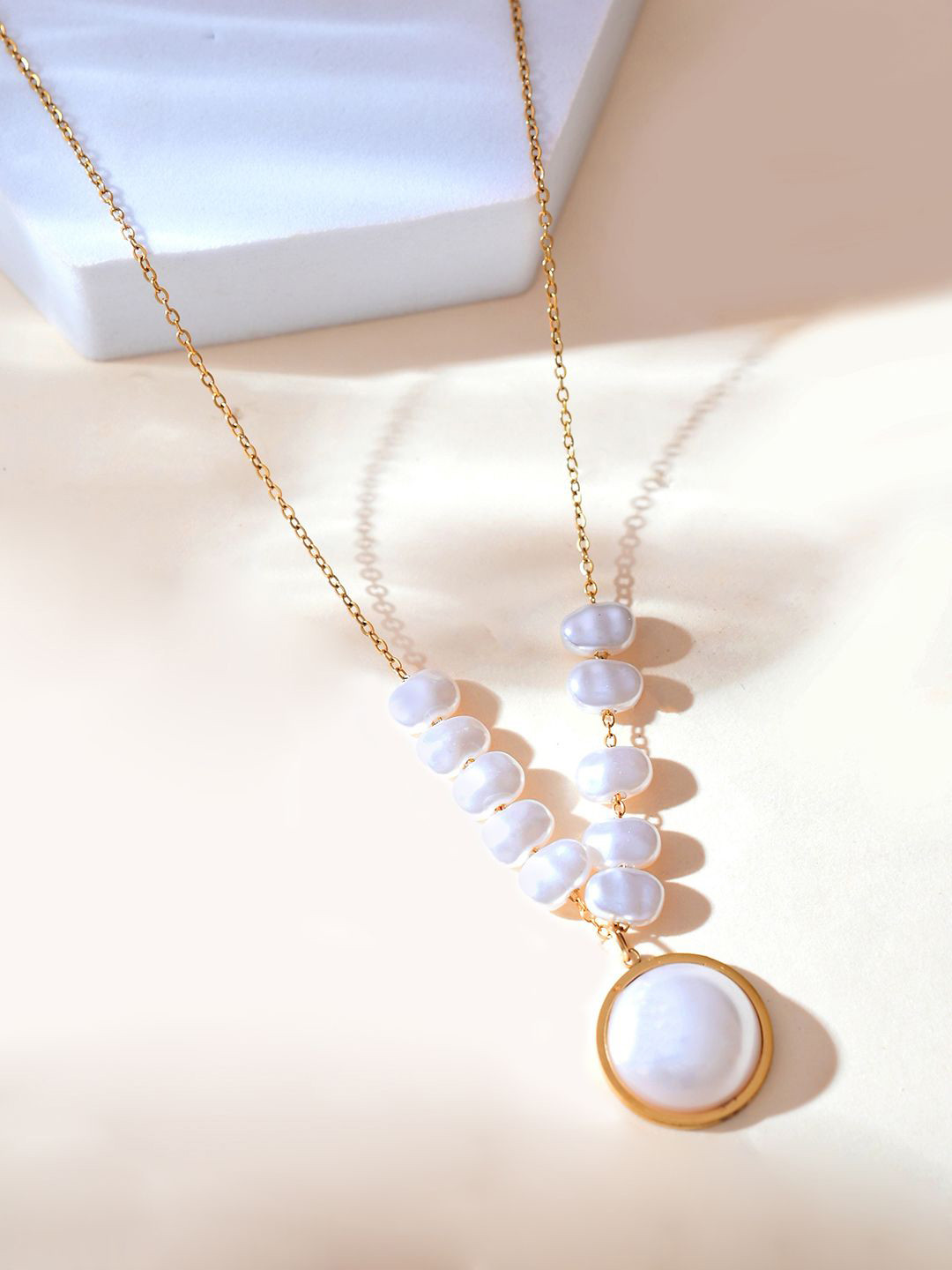 Voyage Pearl Bliss Golden Charm Pendant