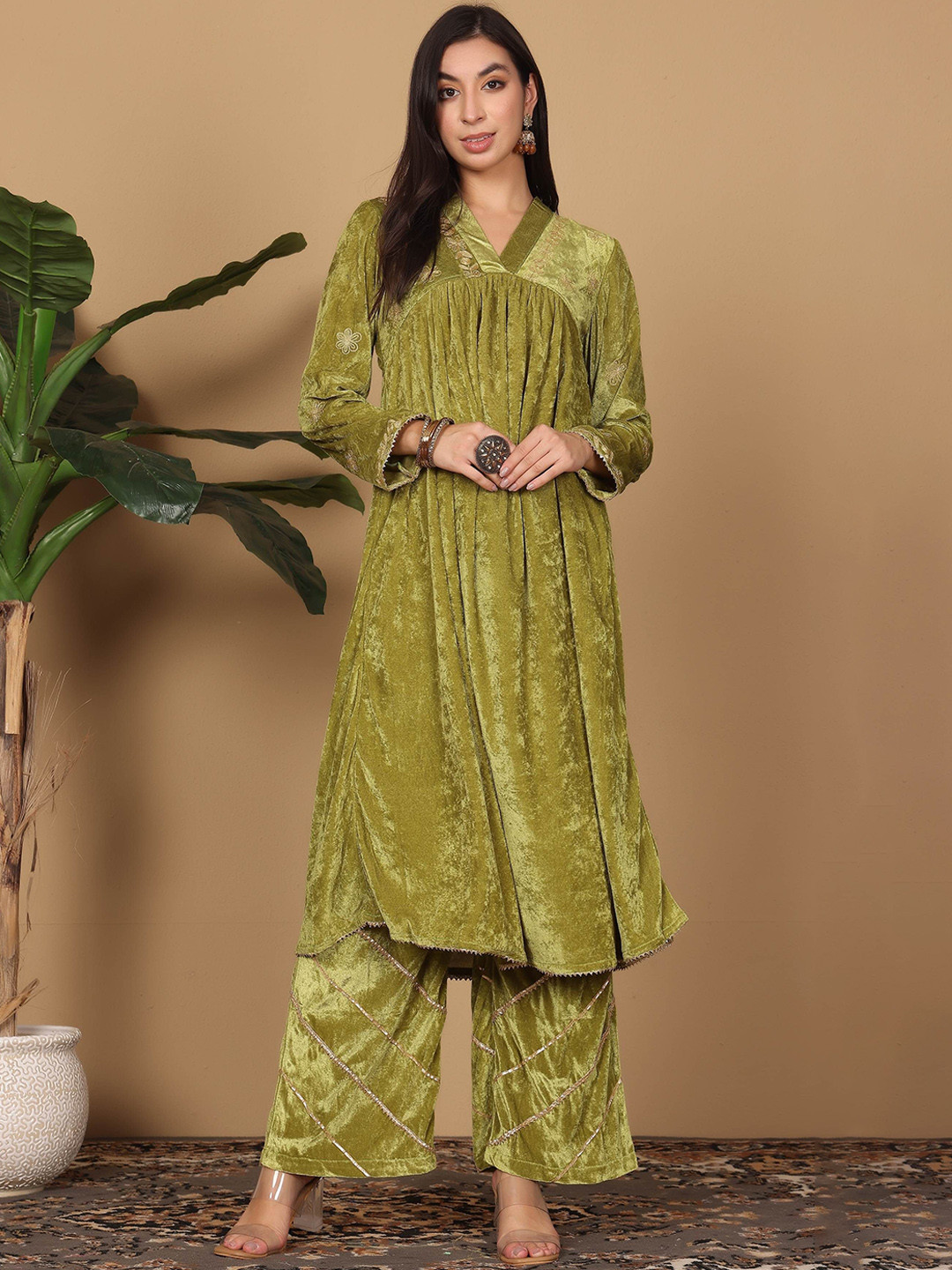 KAANCHIE NANGGIA Floral Embroidered Velvet Anarkali Kurta with Palazzos
