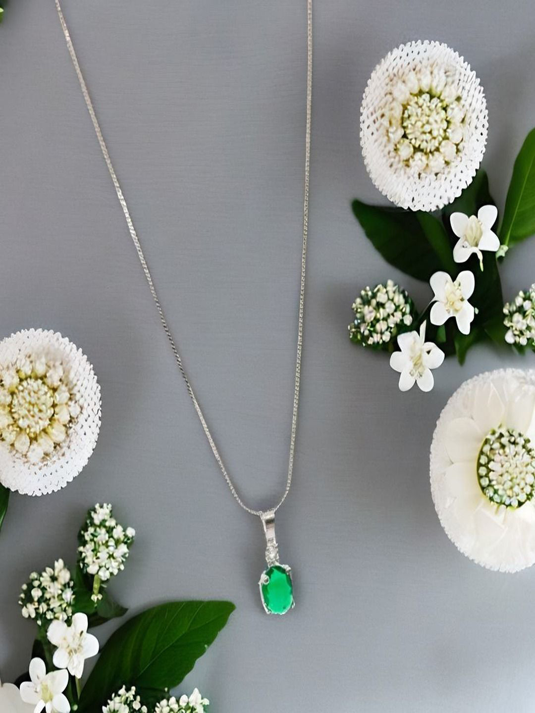 UNIVERSITY TRENDZ Silver Plated Artificial Stones and Beads Pendants with Chains