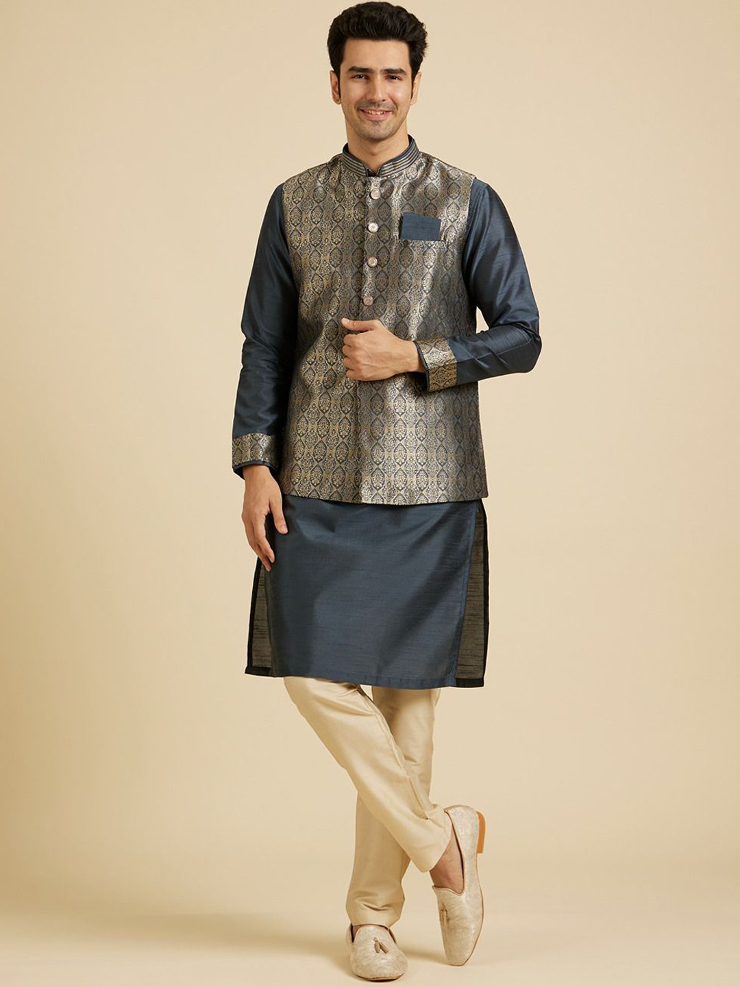 Mandarin Collar Straight Kurta With Pyjama and Nehru jacket