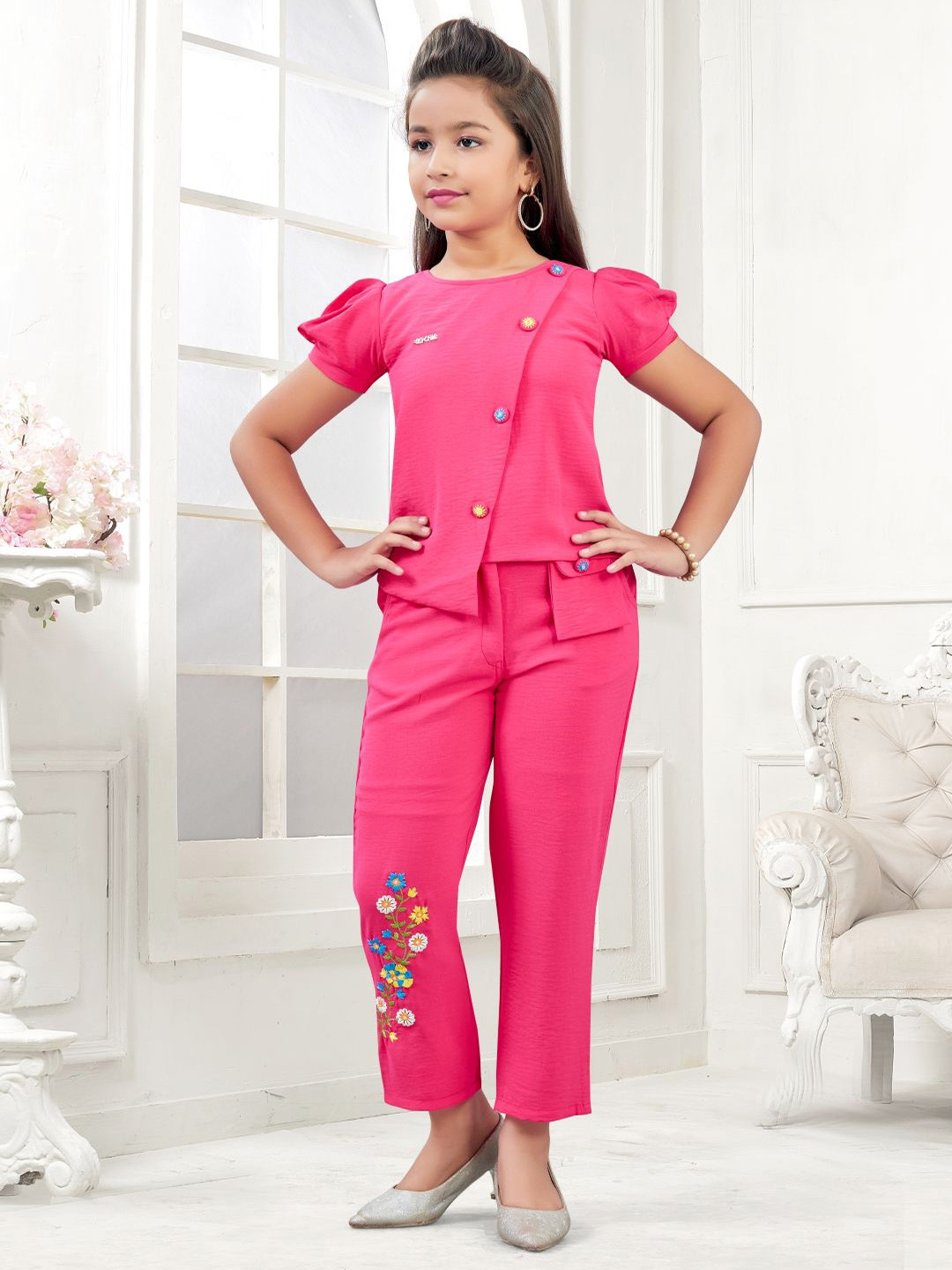 Lei-Chie Girls Round Neck Short Sleeves Top With Trouser