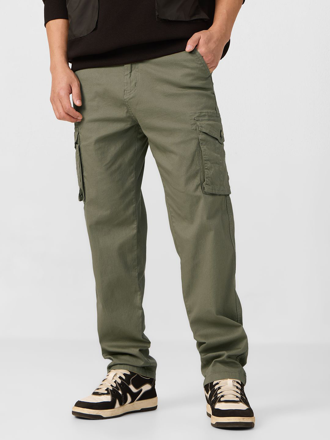 The Souled Store Men Straight Fit Solid Green Cargo Pants