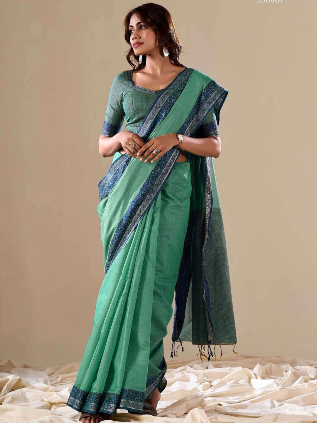 KALINI Woven Design Border Solid Saree