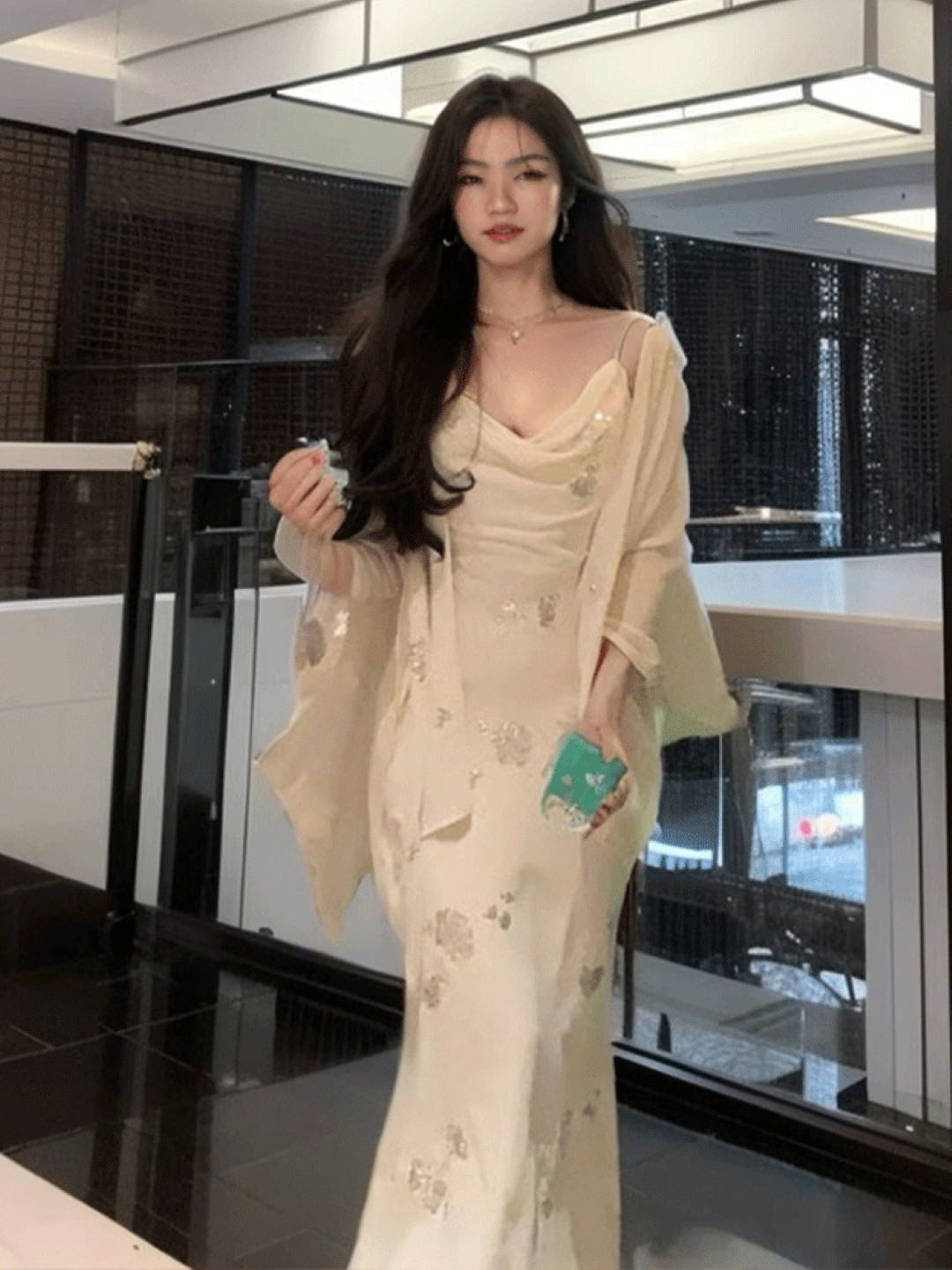 StyleCast Women Front-Open Cropped Shrug