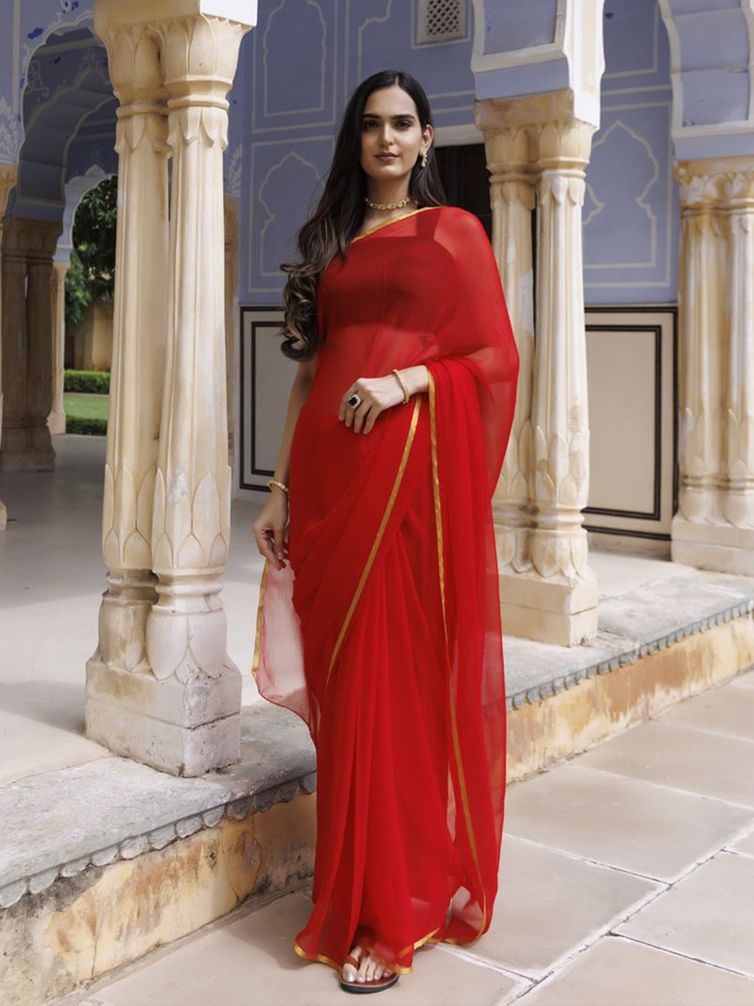 Geroo Luxe Red Zari Saree With Jacquard Blouse