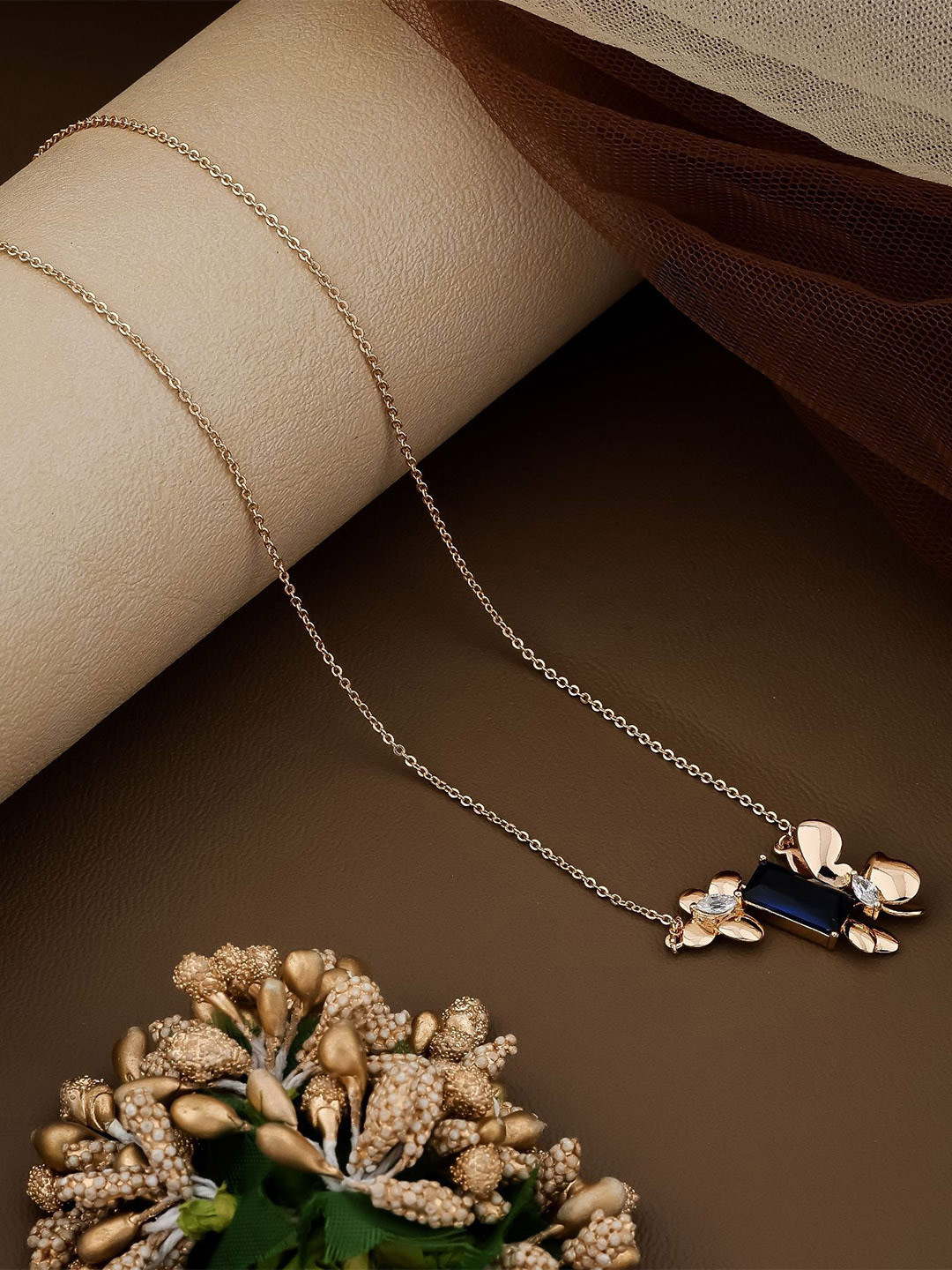 SKY SHOPPERS Gold-Plated Cubic Zirconia Radiance Minimal Luxe Pendant Chain