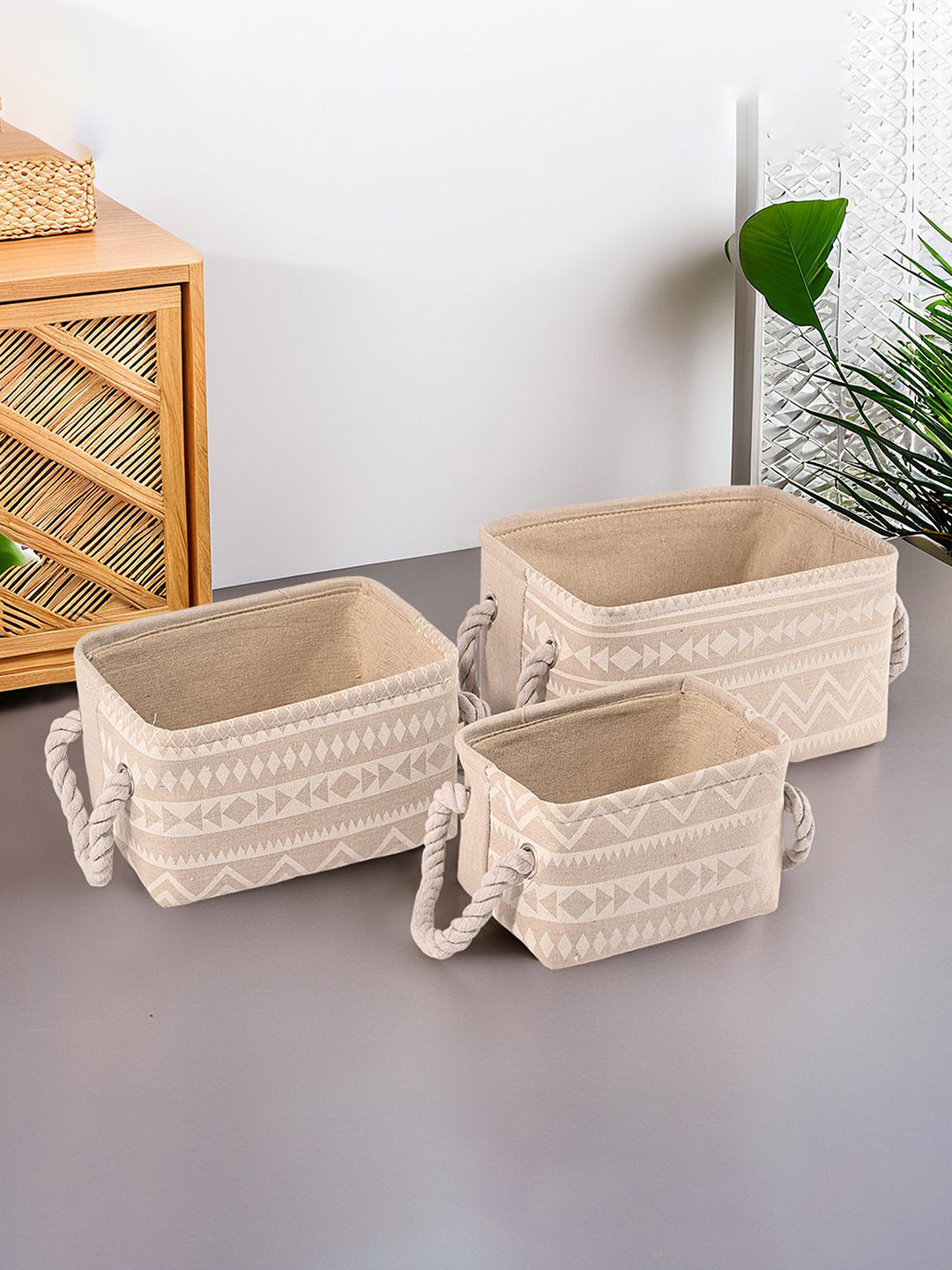 Kuber Industries Beige & White 3 Pieces Printed Cotton and Linen Tote Basket Organisers
