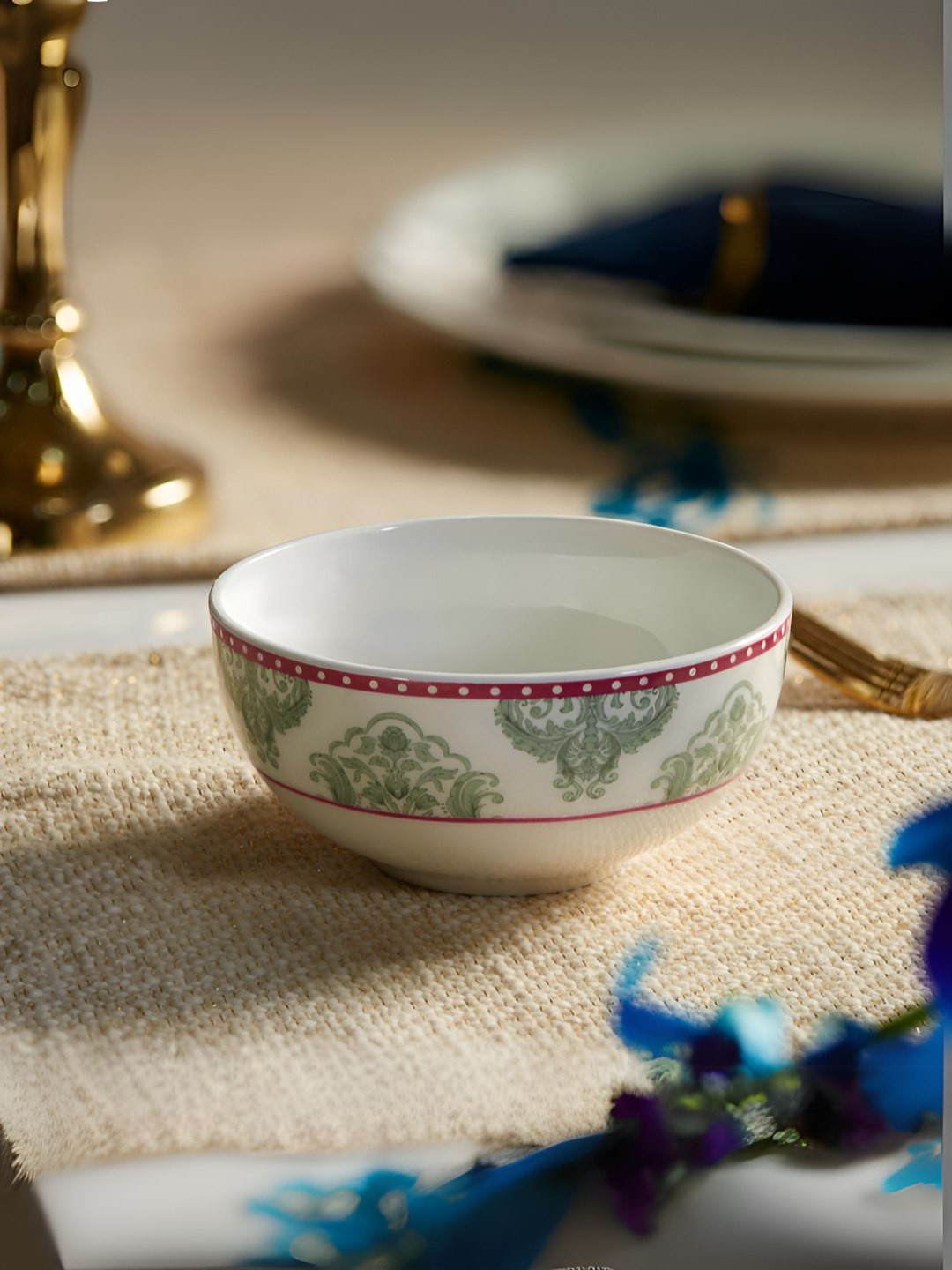 CLAY CRAFT  White 4 Pieces Ceramic Microwave Safe Serving Bowl