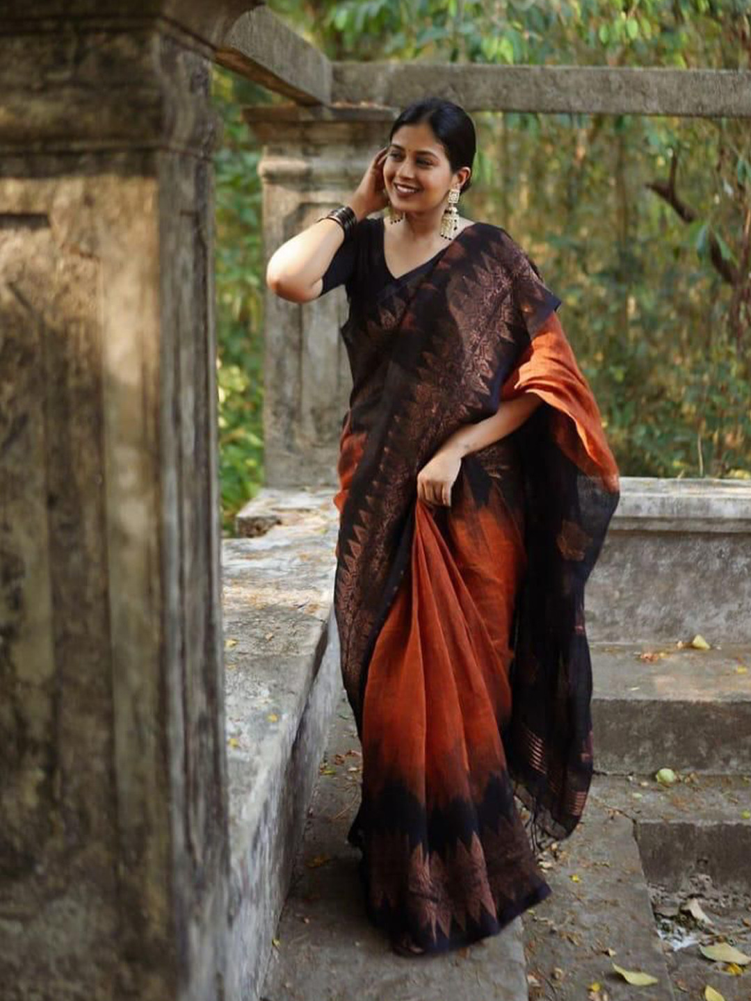 Miss Beelee Banarasi Silk Cotton Woven Design Zari Traditional Celebrity Saree