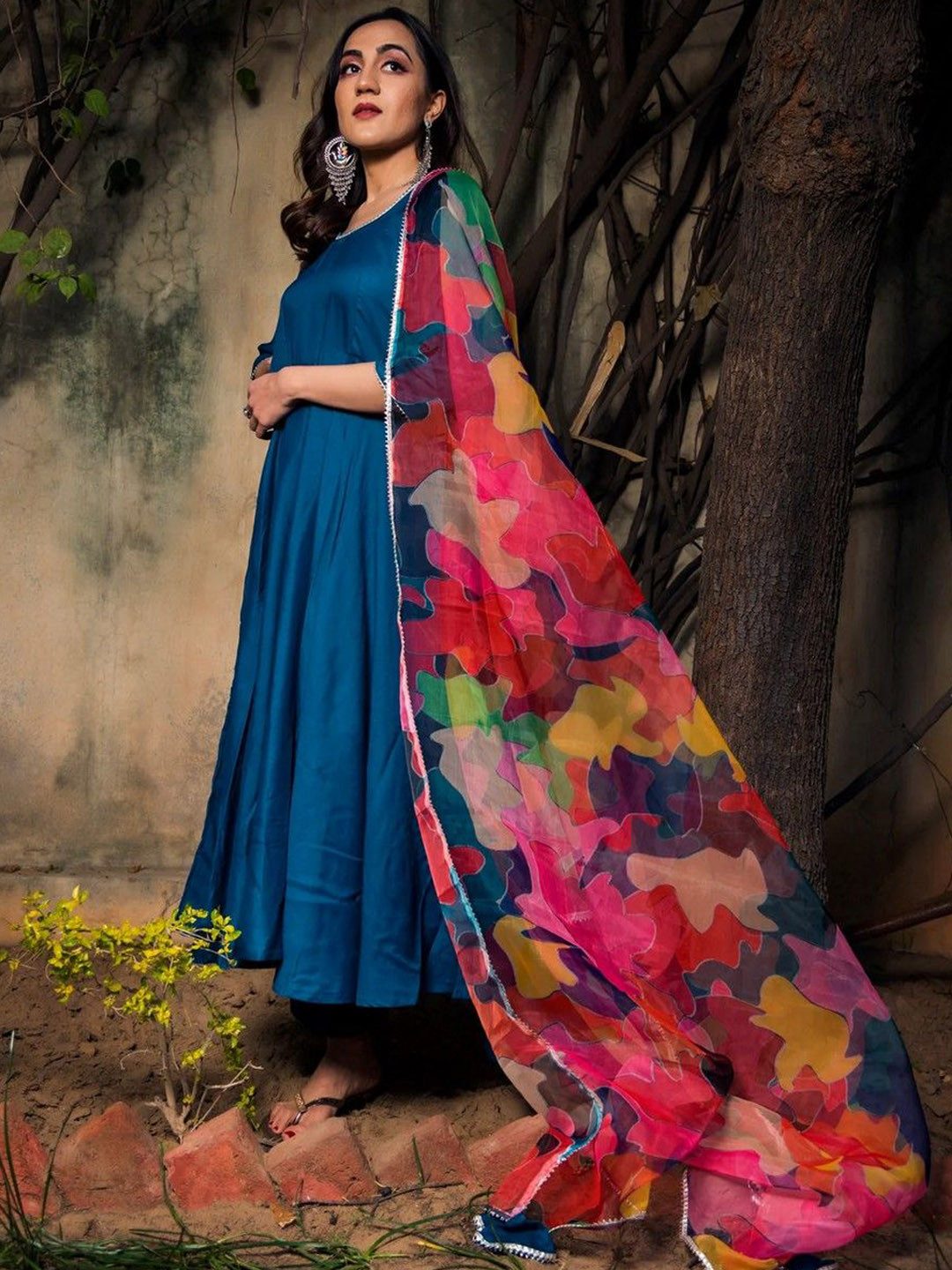 Pomcha Women Regular Kurta with Salwar & With Dupatta