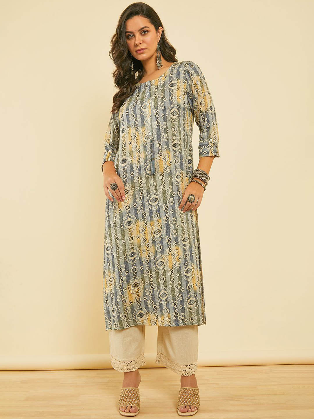Soch Women Dyed Extended Sleeves Sequinned Kurta
