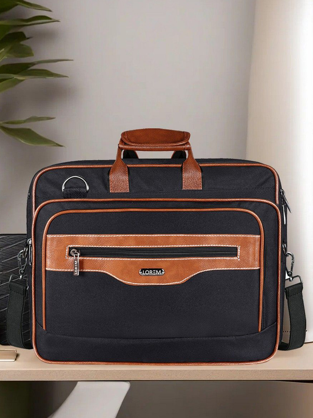 LOREM Men Laptop Messenger Bag