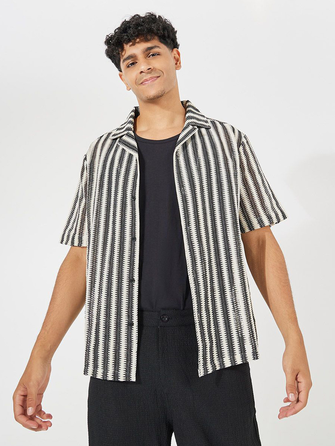 Styli White Jacquard Striped Cuban Collar Pure Cotton Relaxed Fit Casual Shirt