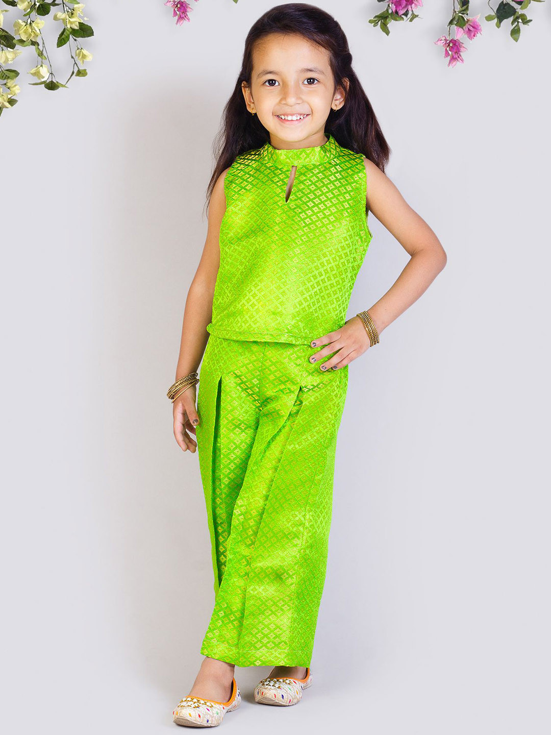 Tangerine Closet Woven Design Keyhole Neck Sleeveless Top With Palazzos