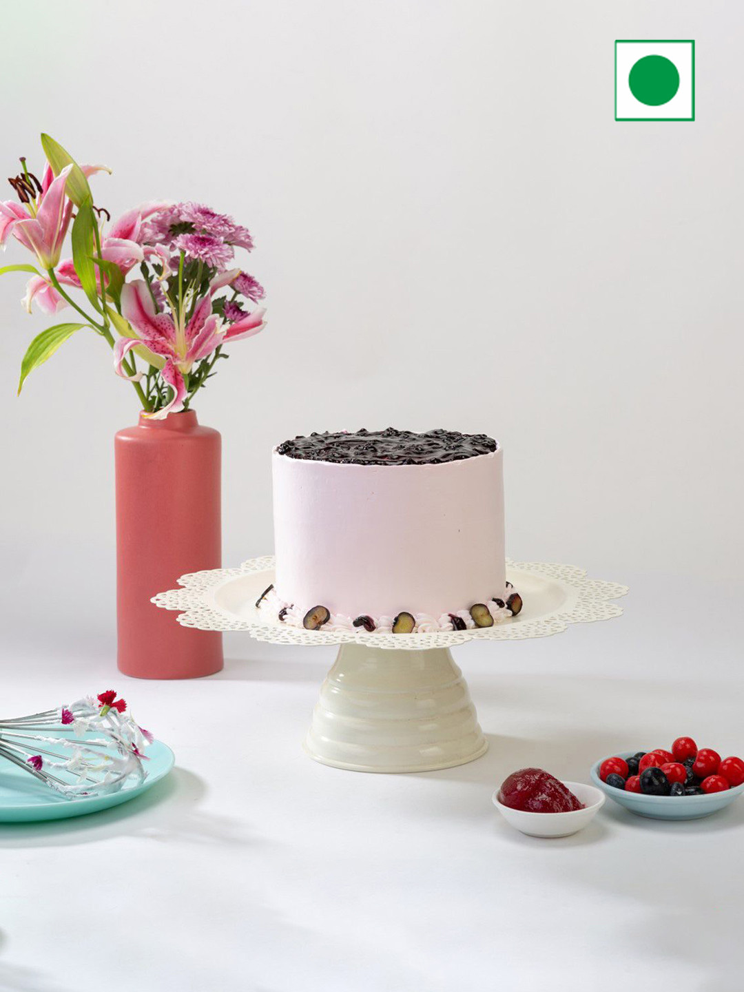 IGP Blueberry Flavour Eggless Round Cake-1kg