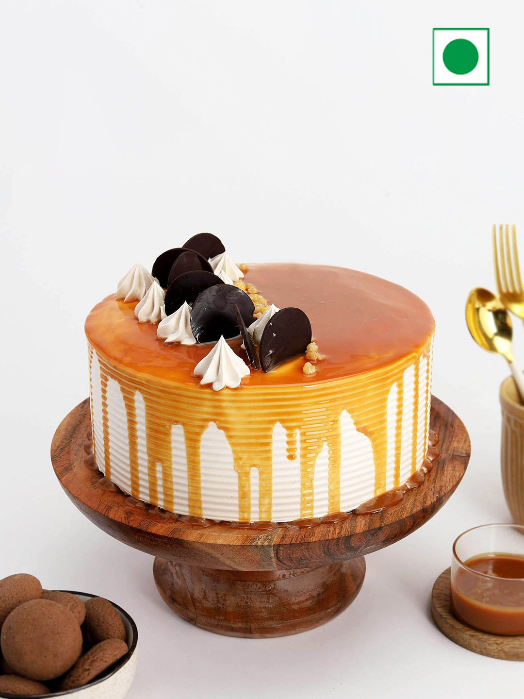 IGP Butterscotch & Caramel Flavor Eggless Round Stunning Cake- 1 Kg