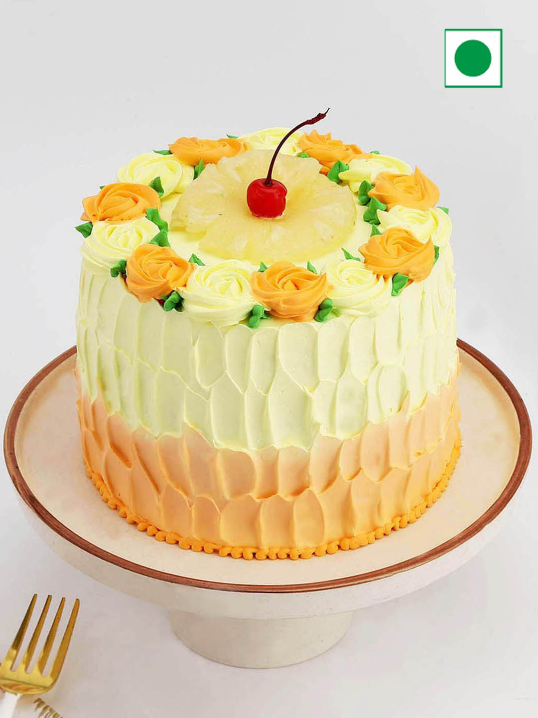 IGP Pineapple Flavour Eggless Round Cake - 500 gm