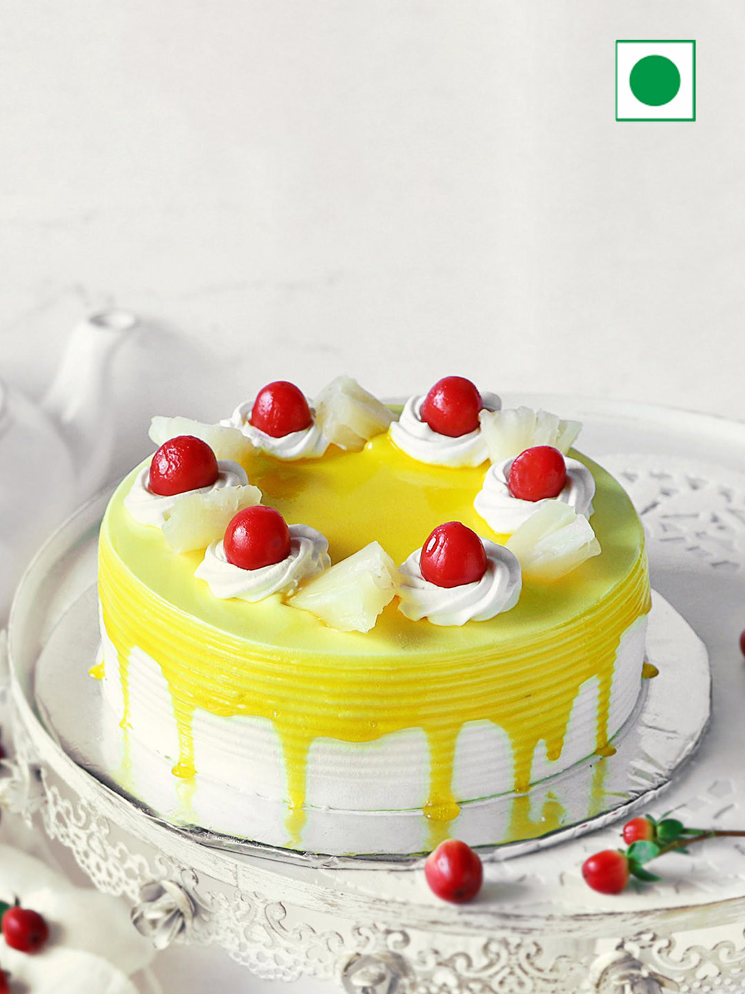 IGP Pineapple Flavour Eggless Round Cake - Half Kg