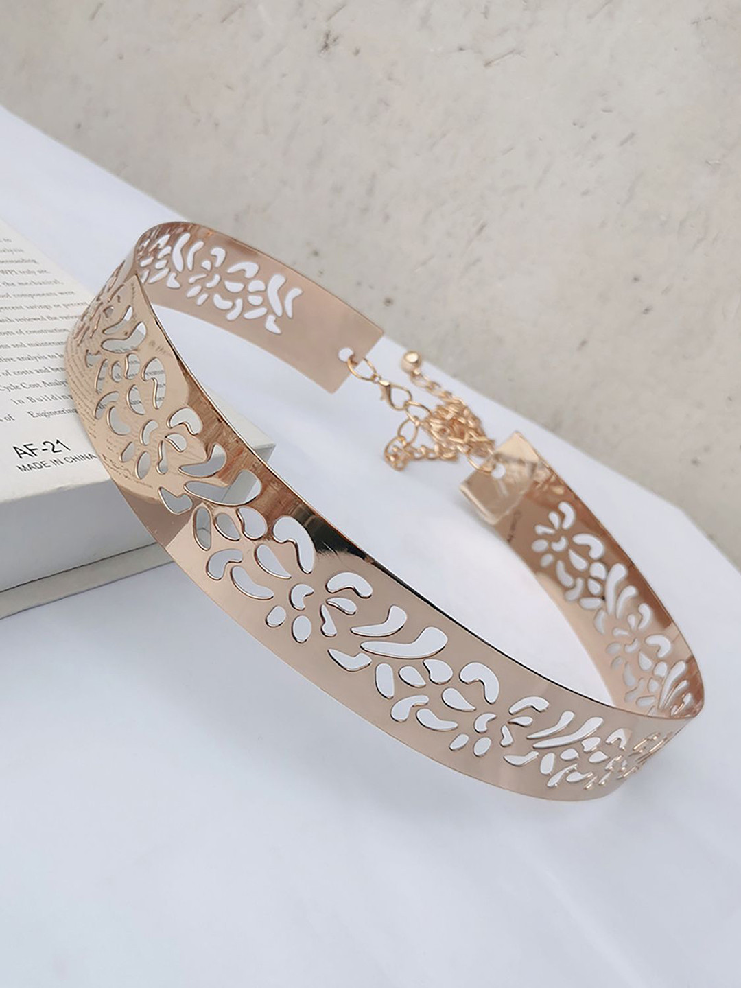 SYGA Texture Design Waist Chain