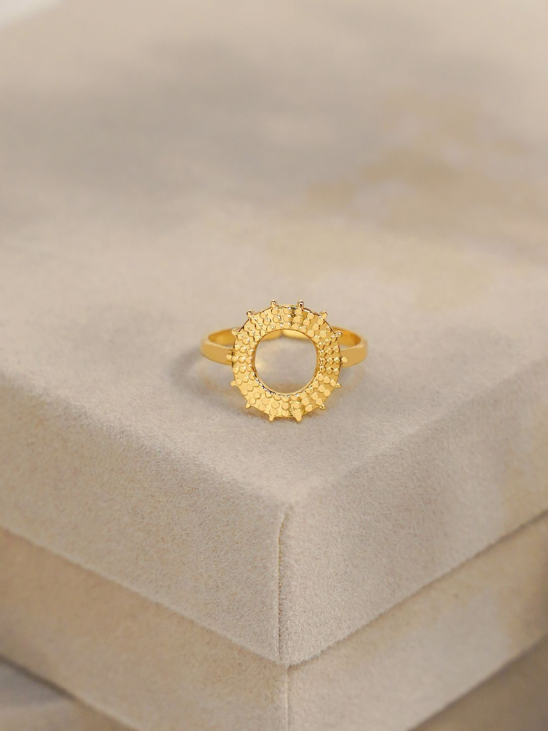 SWASHAA Astrid 18K Gold-Plated Stainless Steel Sunflower Ring