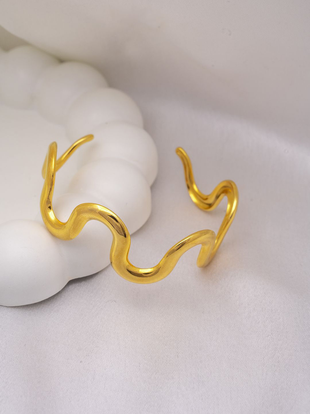 Perfectly Average Women & Girls 18k Gold Plated Wave Cuff Bracelet