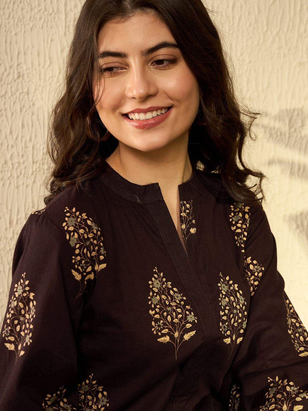 AHIKA Animal Mandarin Collar Ethnic Top