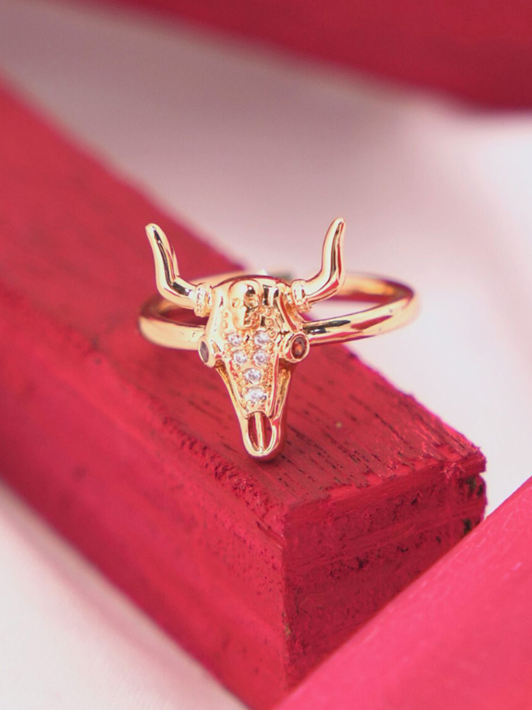 SWASHAA Antlers 18K Gold-Plated Stainless Steel Cubic Zirconia-Studded Bull Skull Ring
