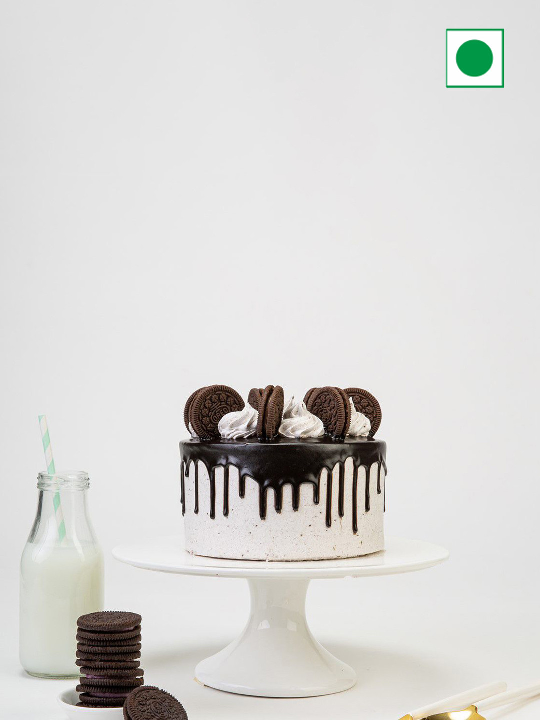 IGP Oreo Flavor Eggless Round Cake- 500 g