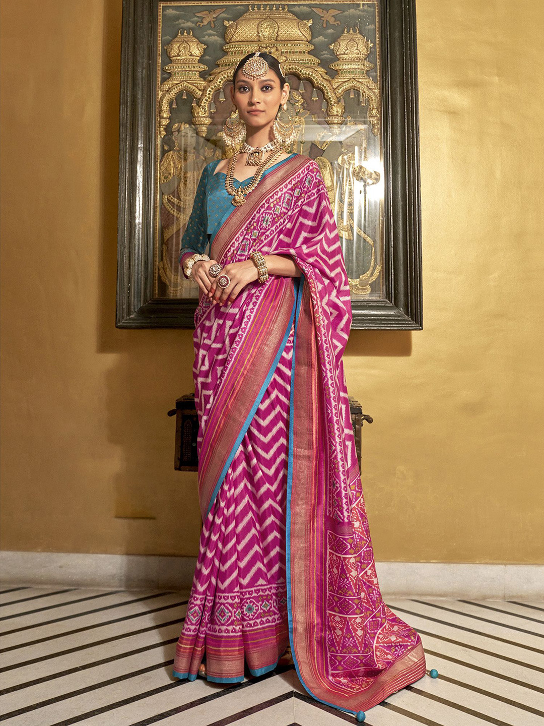 elora Patola Zari Silk Blend Traditional Saree