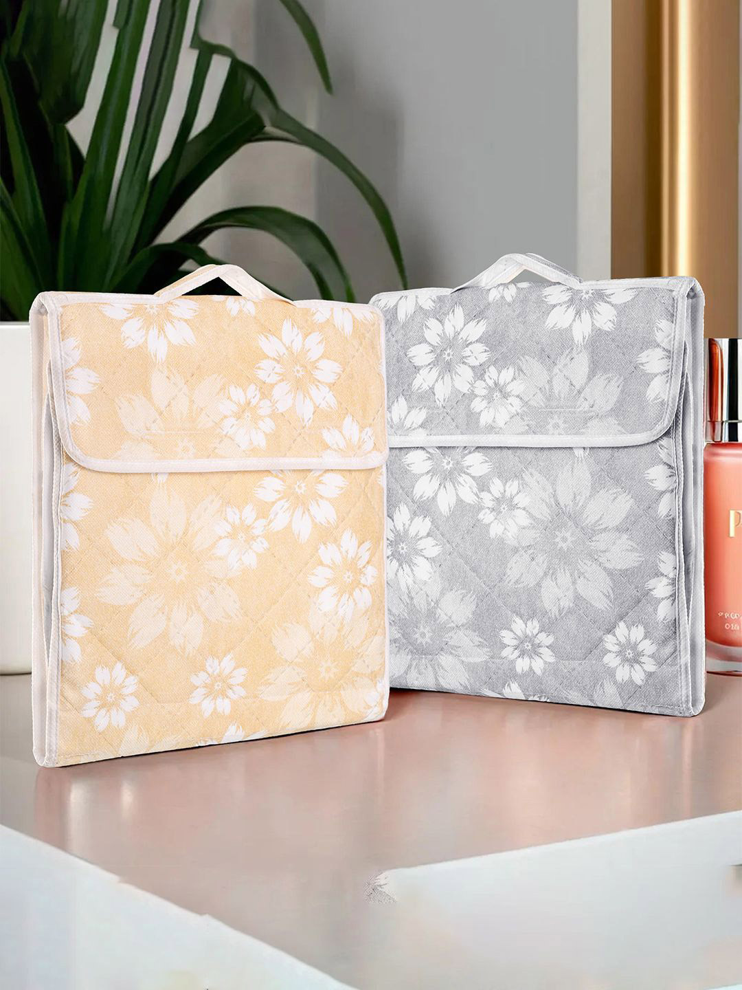 Kuber Industries Set of 2 Flower Quilted Makeup Pouch - Grey & Golden