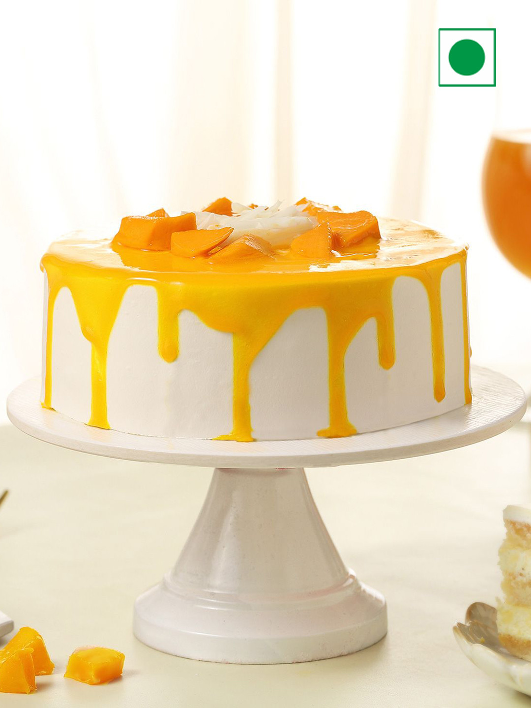 IGP Mango Cream Flavour Eggless Round Cake- 1Kg