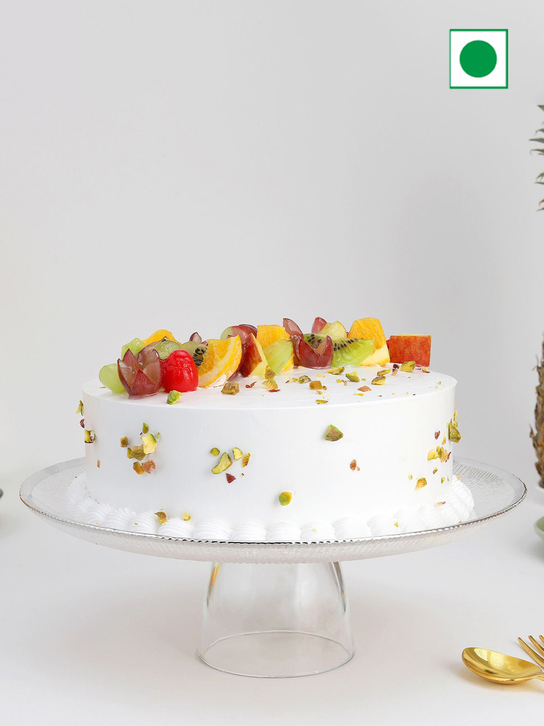 IGP Mixed Fruit and Pineapple Flavour Eggless Round Cake - 500 Gm
