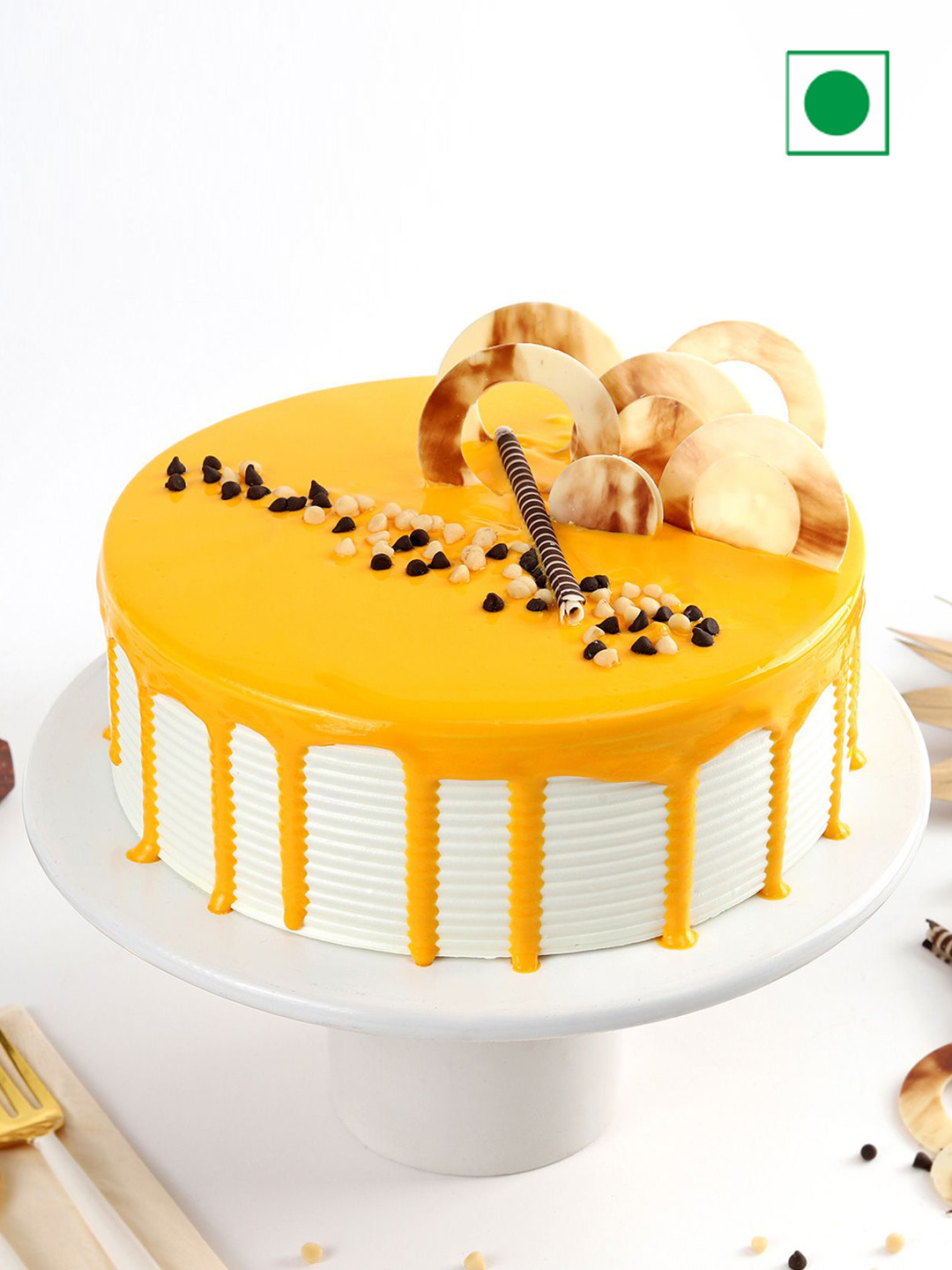 IGP Butterscotch Flavour Eggless Round Cake- 500g