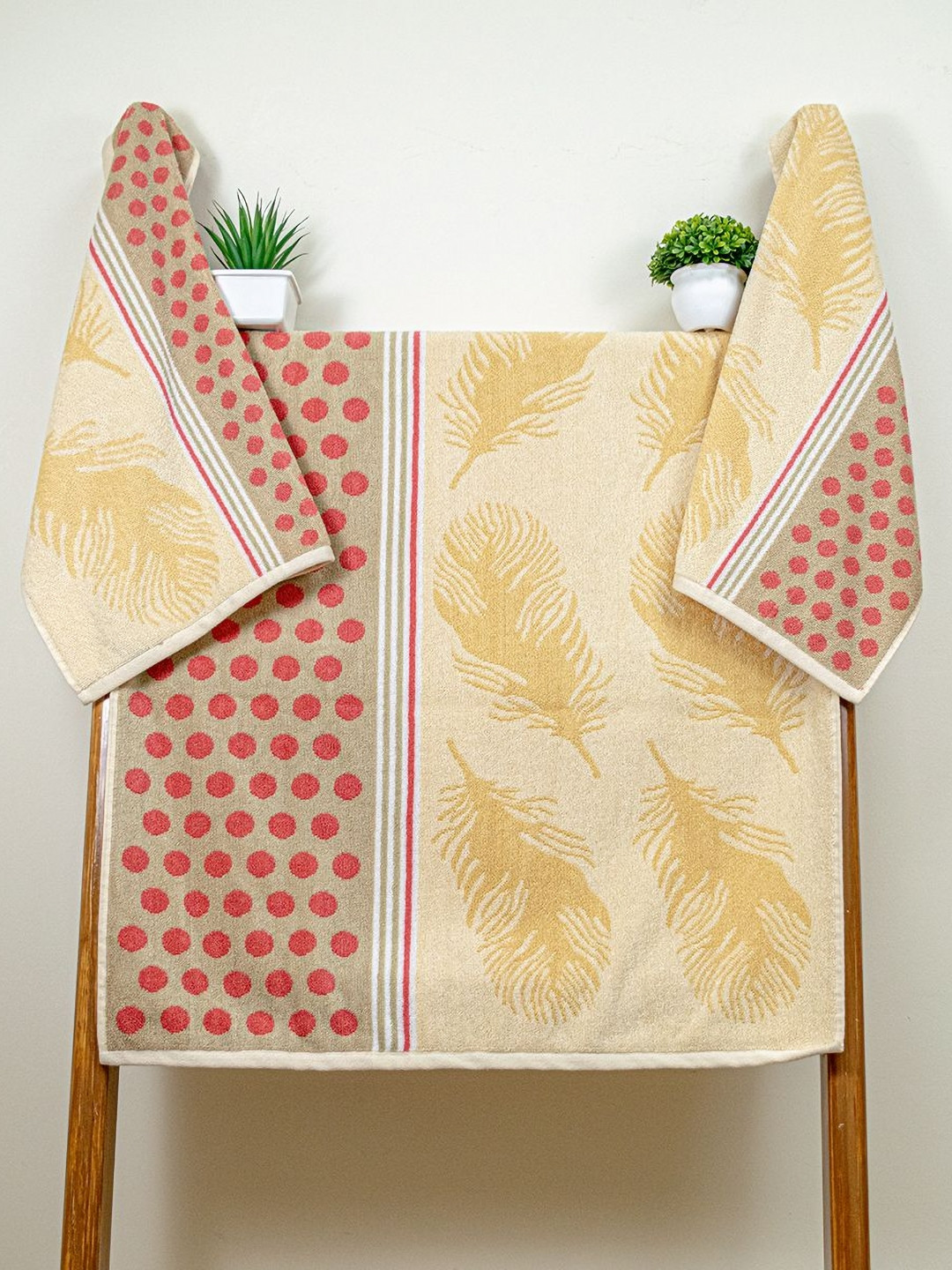 RANGOLI Picasso Beige & Yellow 3 Piece Printed Pure Cotton 450 GSM Towel Set