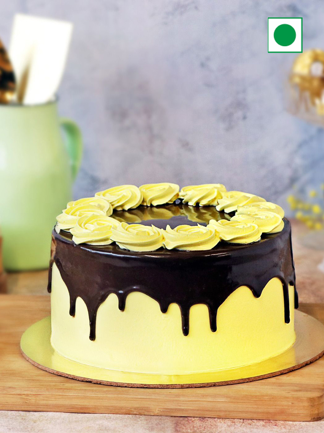 IGP Chocolate Ganache Flavor Eggless Round Cake- 1 Kg