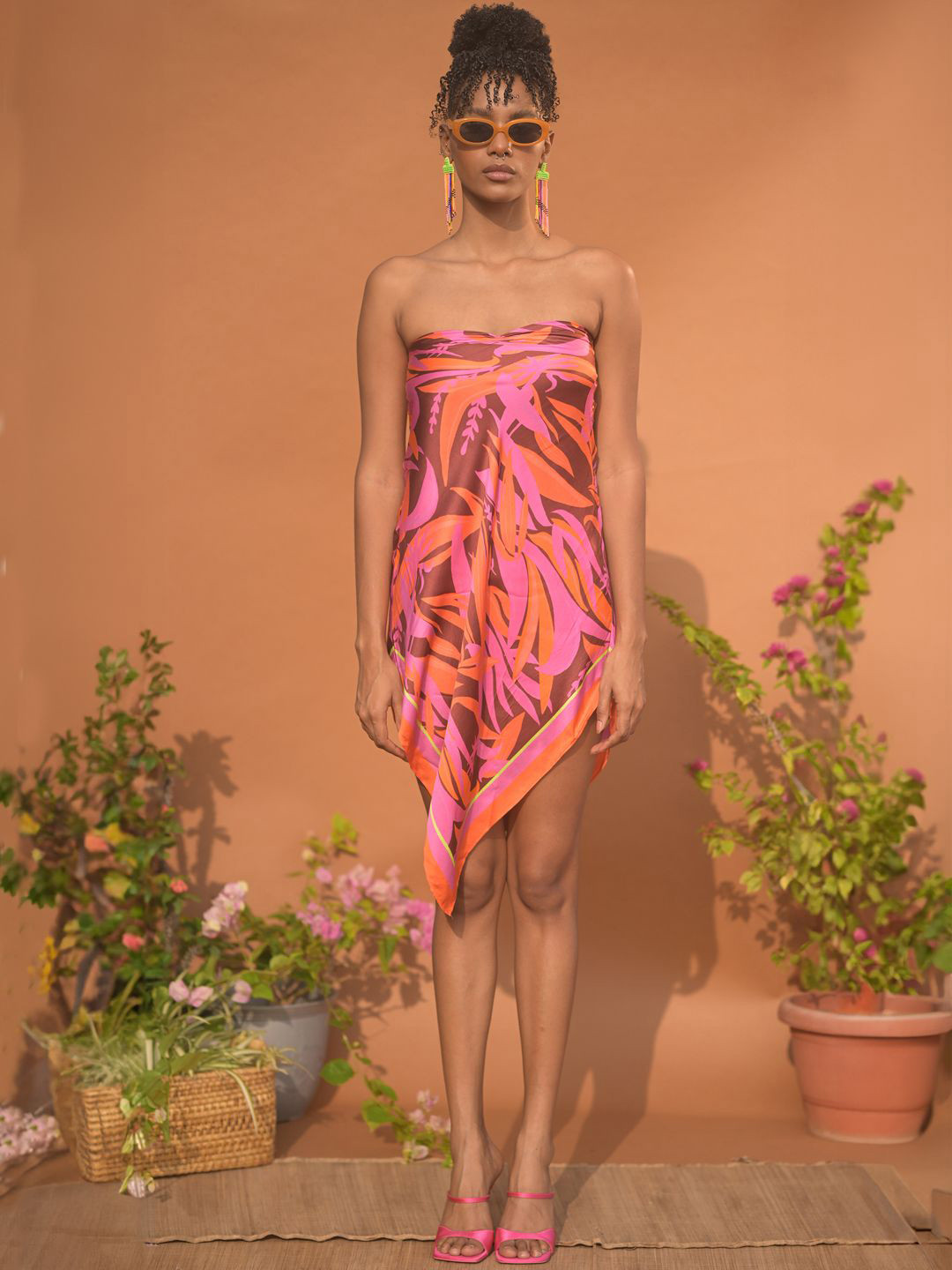 GUAPA Printed Strapless Sleeveless A-Line Mini Dress