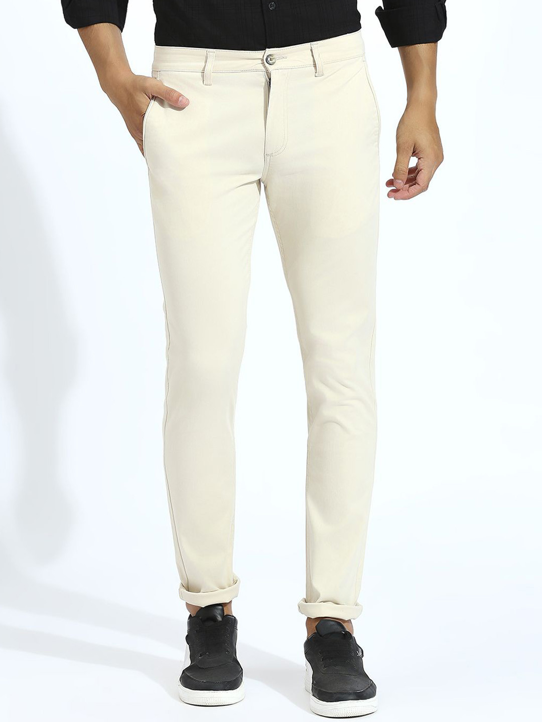 Klub Fox Men Solid Tapered Slim Fit Trousers