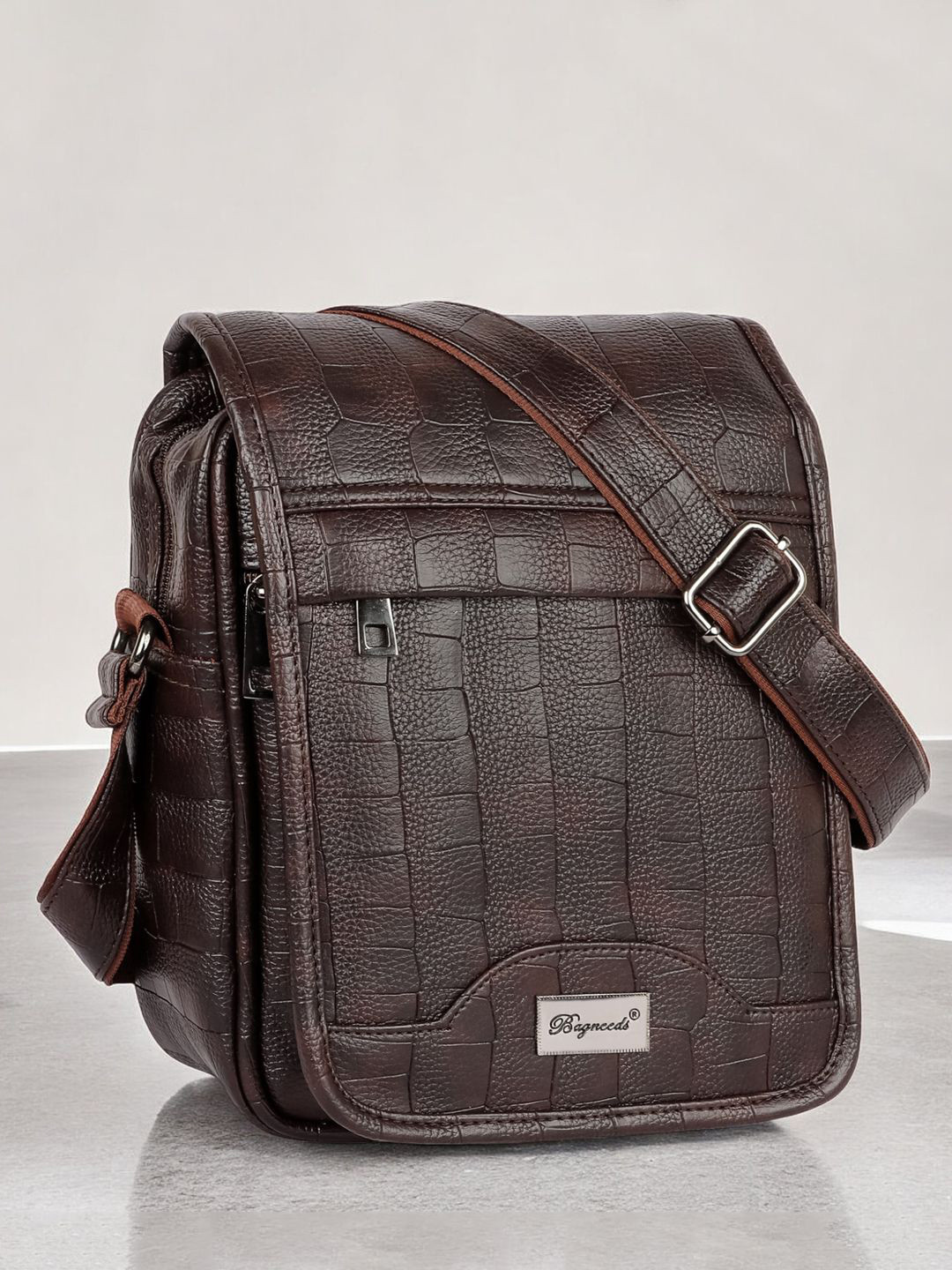 bagneeds Unisex Textured Messenger Bag